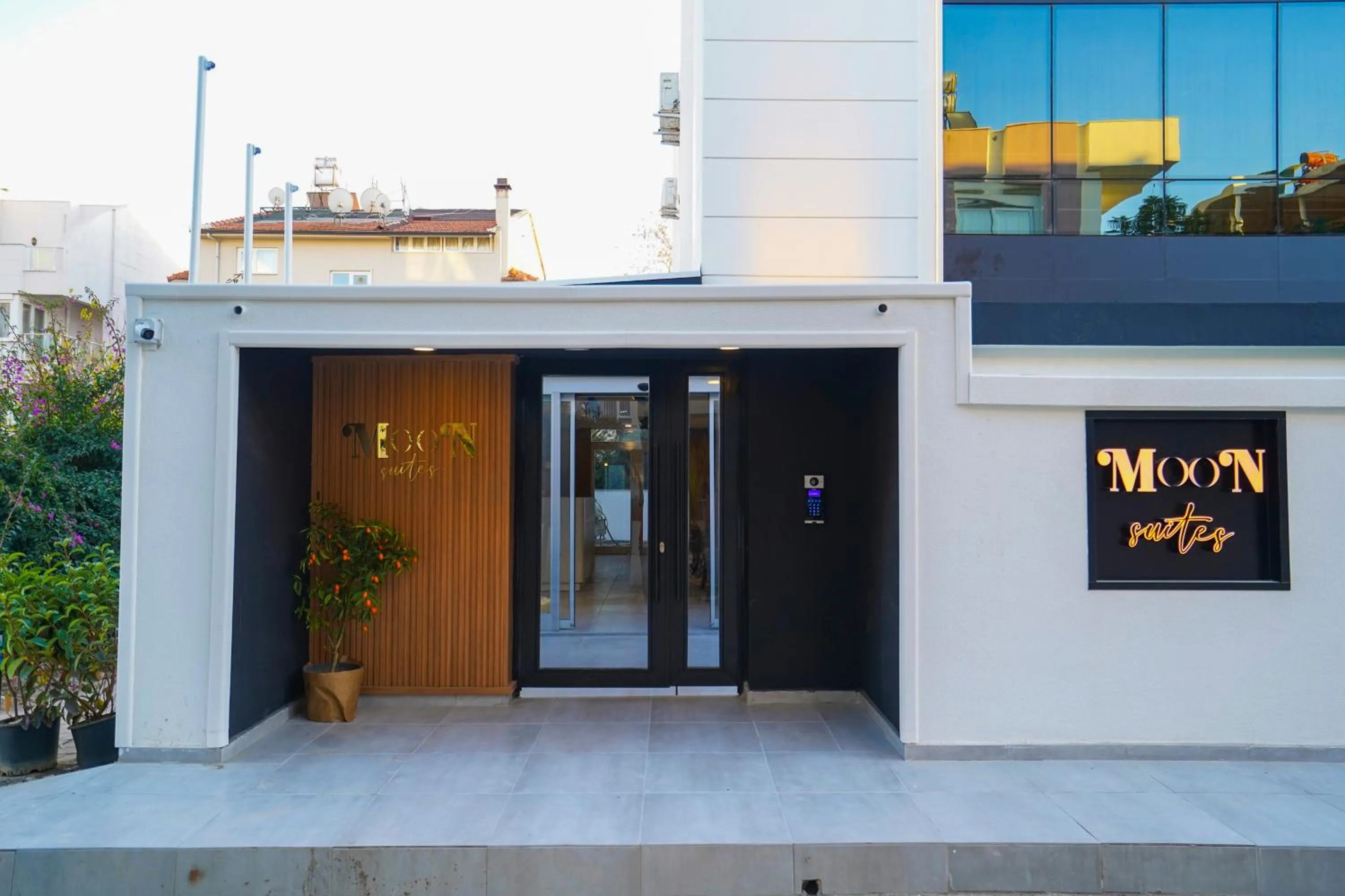 Property building in Moon Suites