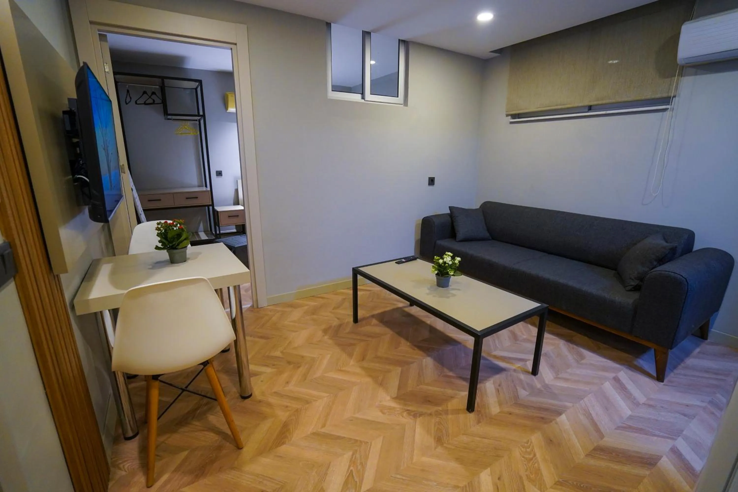 TV and multimedia in Moon Suites