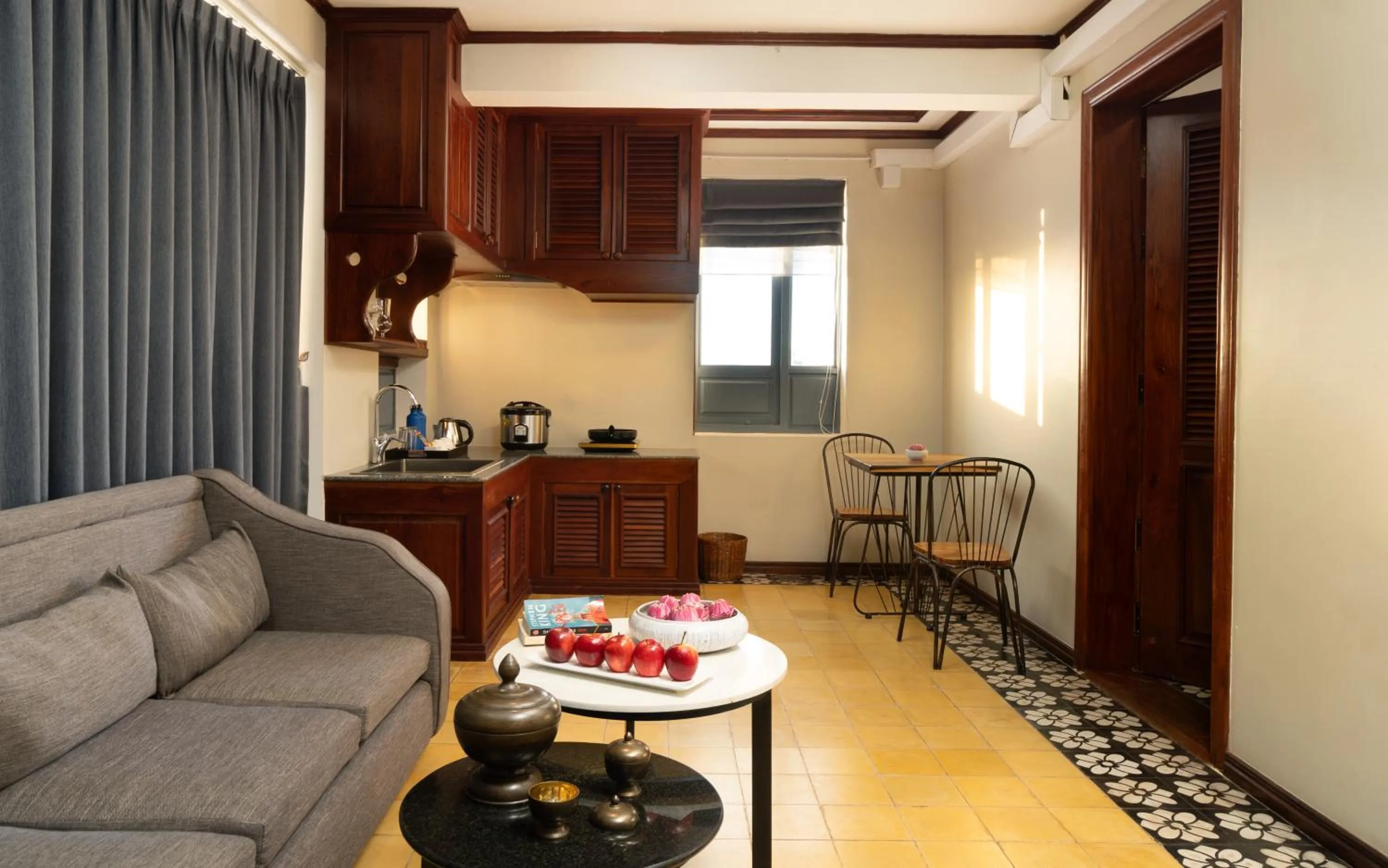 Kitchen or kitchenette in The Elephant