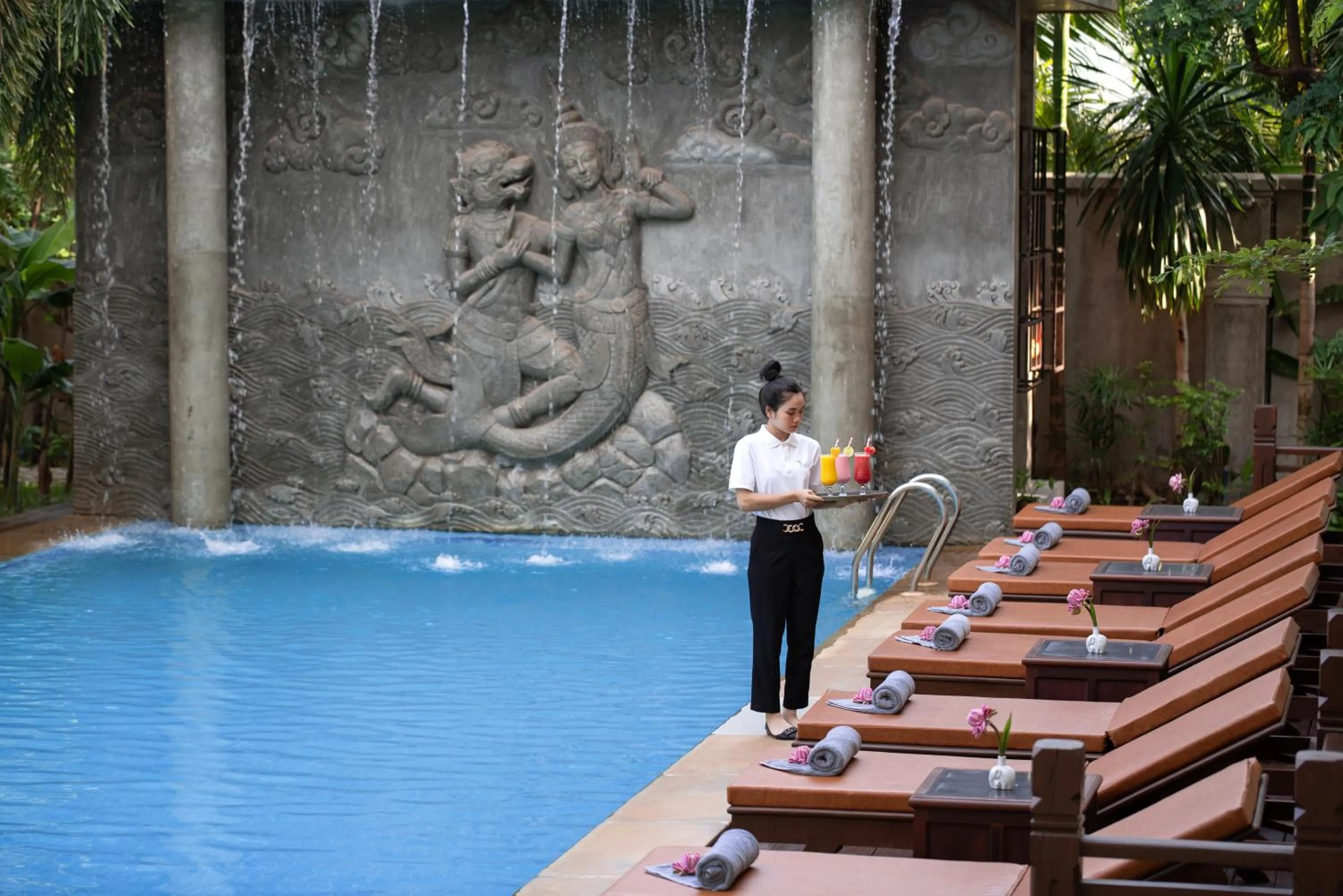 Food and drinks in The Elephant