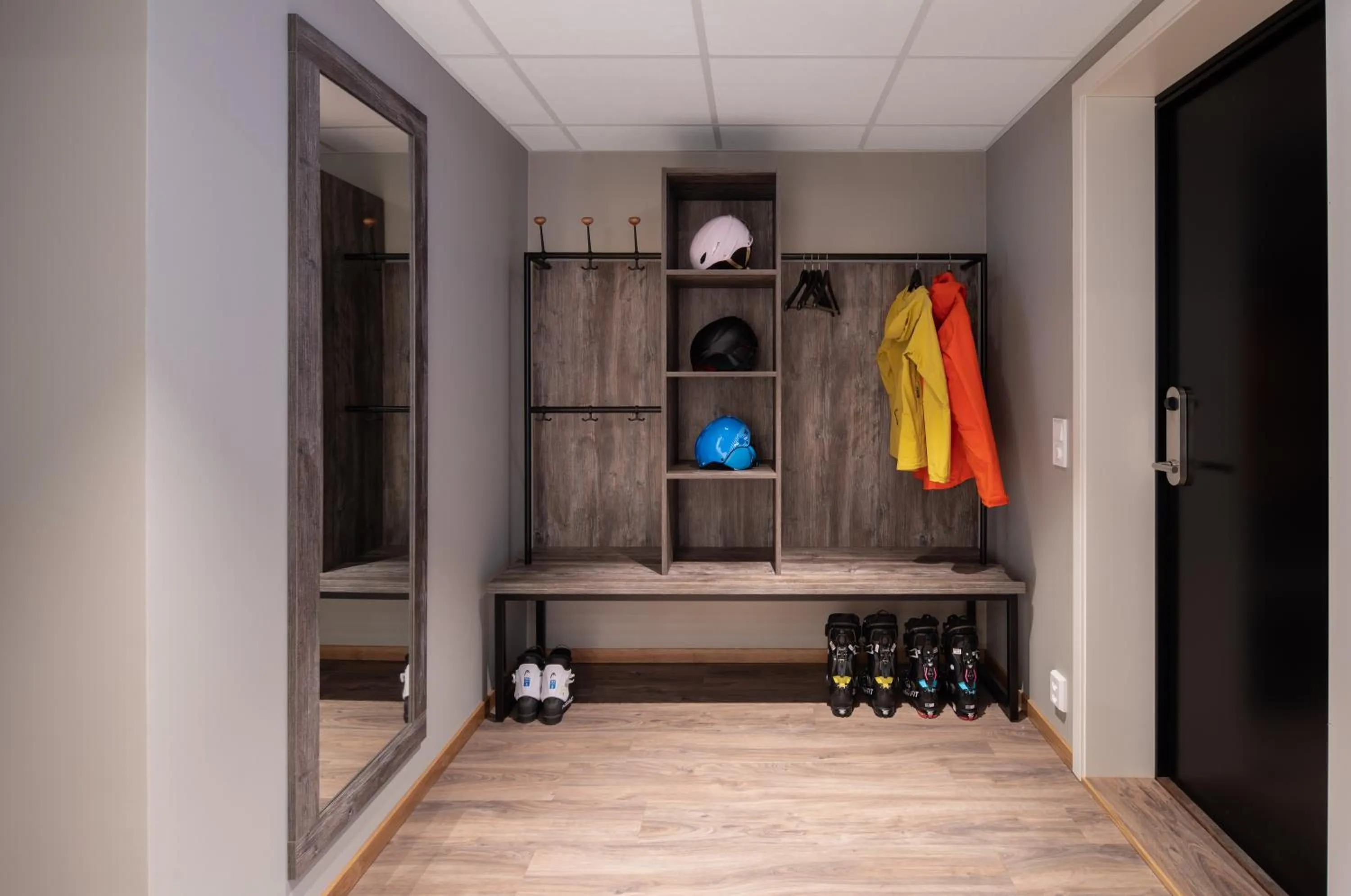 wardrobe in Basecamp Narvik