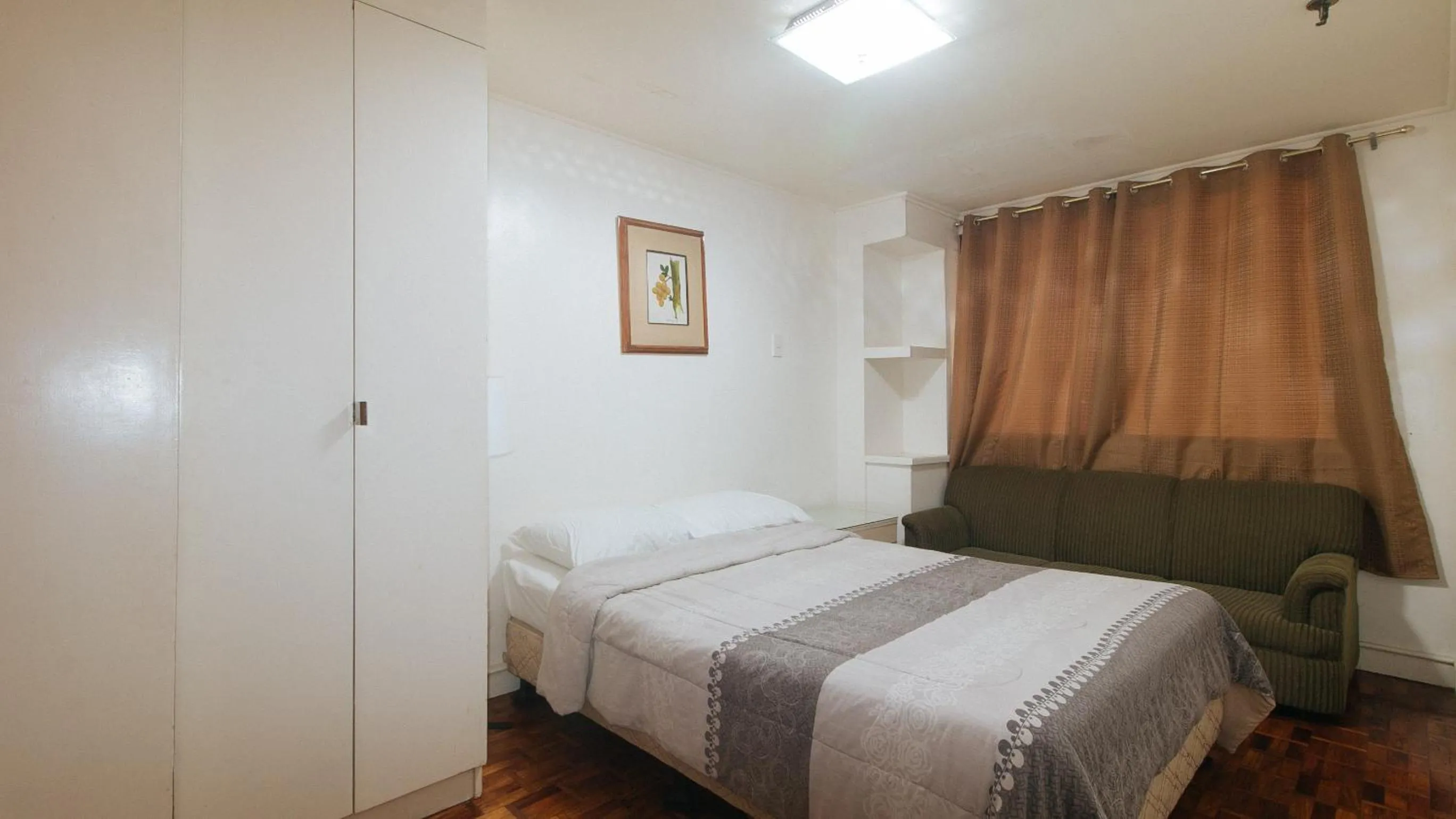 Bed in Sunette Tower Makati