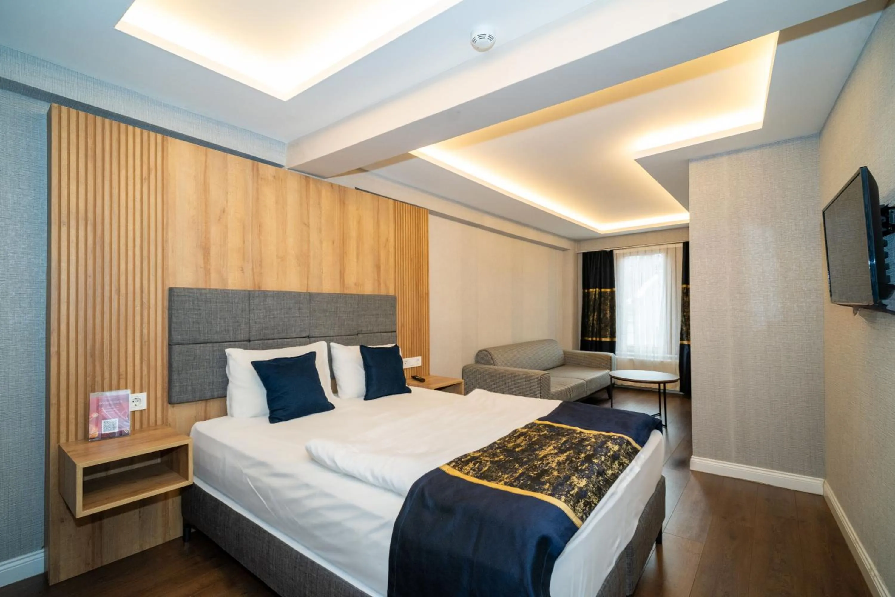 Photo of the whole room, Bed in Hotel Martin