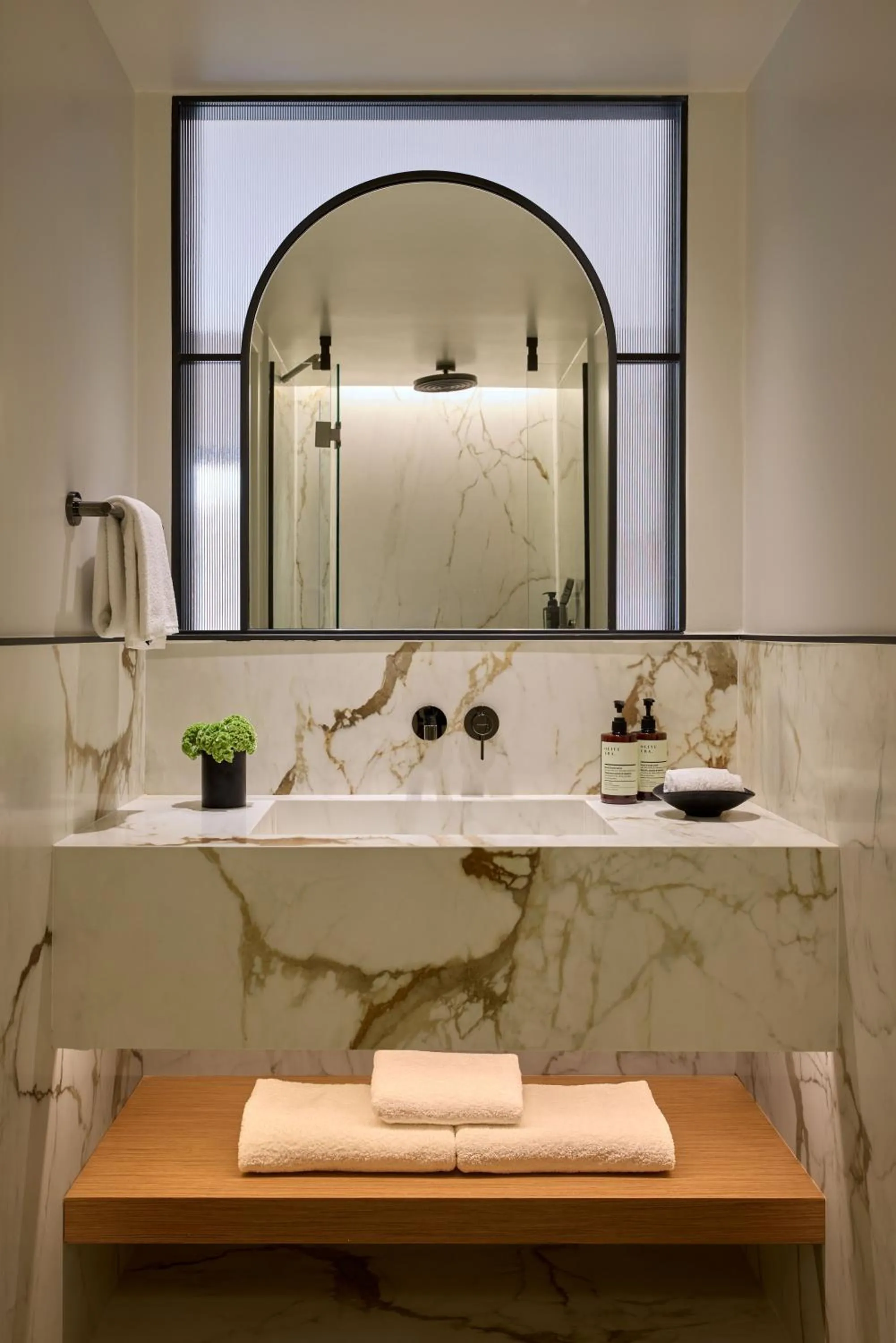 Bathroom in Eagles Palace - Small Luxury Hotels of the World