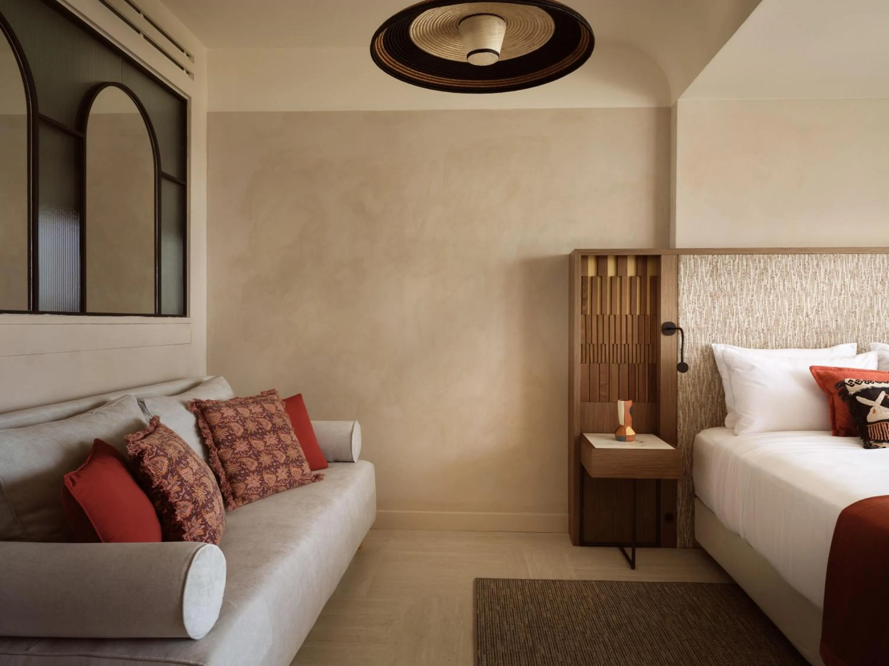 Bedroom, Bed in Eagles Palace - Small Luxury Hotels of the World