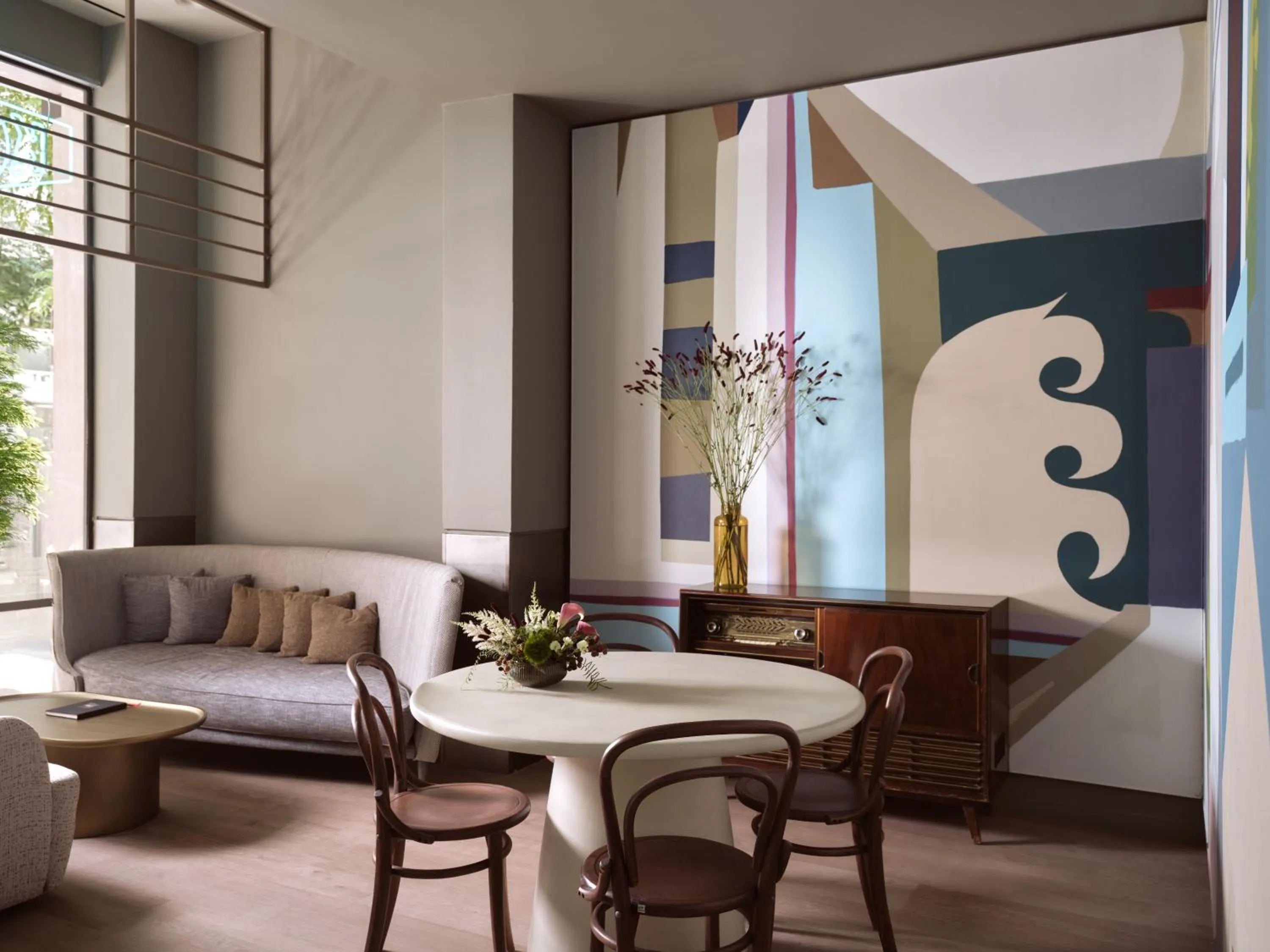 Lounge or bar in City Hotel Thessaloniki