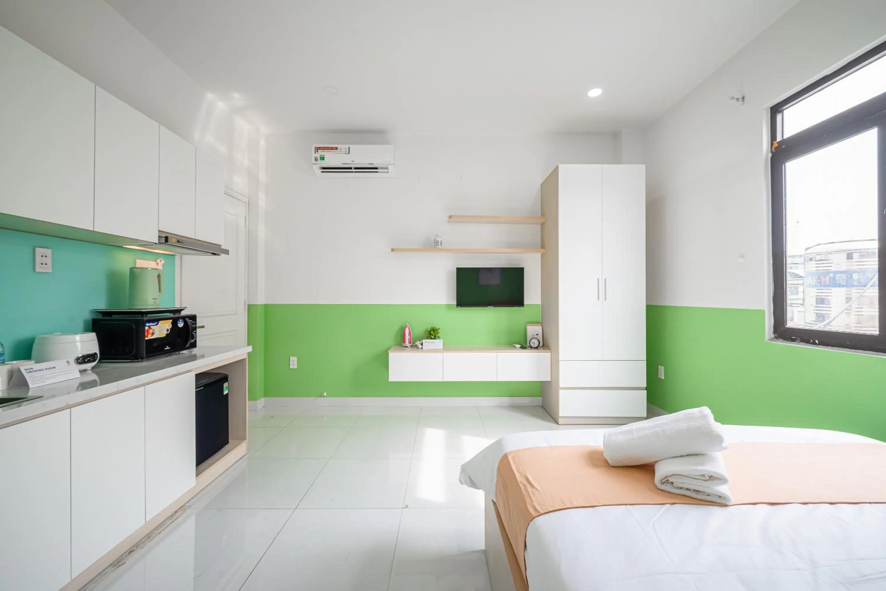 TV and multimedia, Bed in Cozrum Homes - Coraline House