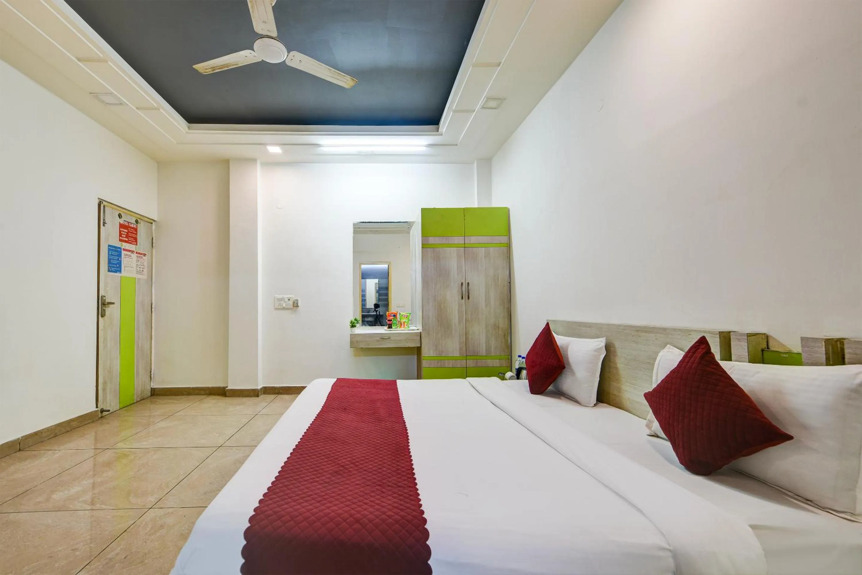 Bed in Hotel Cladis by Quadis - Sector 15 Noida