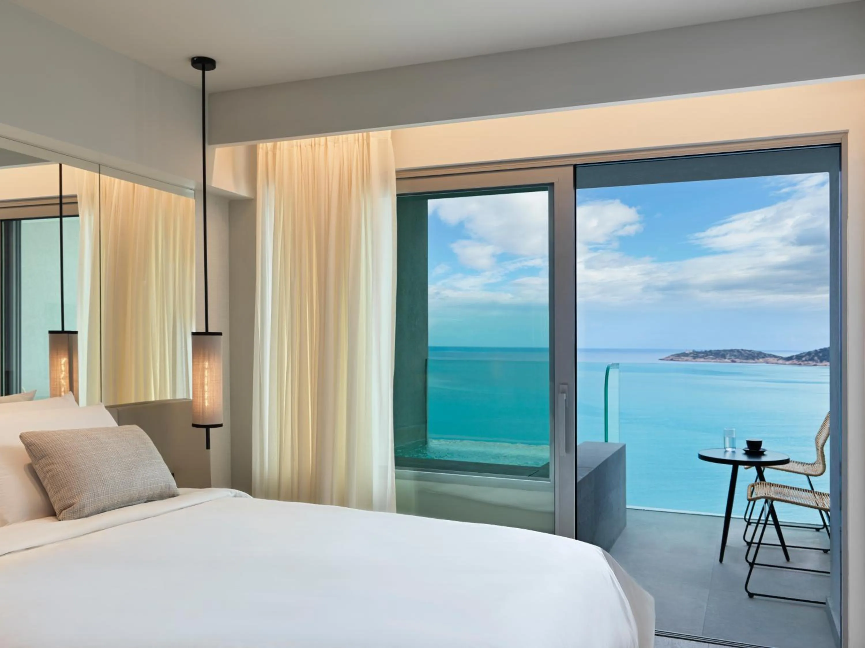 Bedroom, Bed in NIKO Seaside Resort MGallery