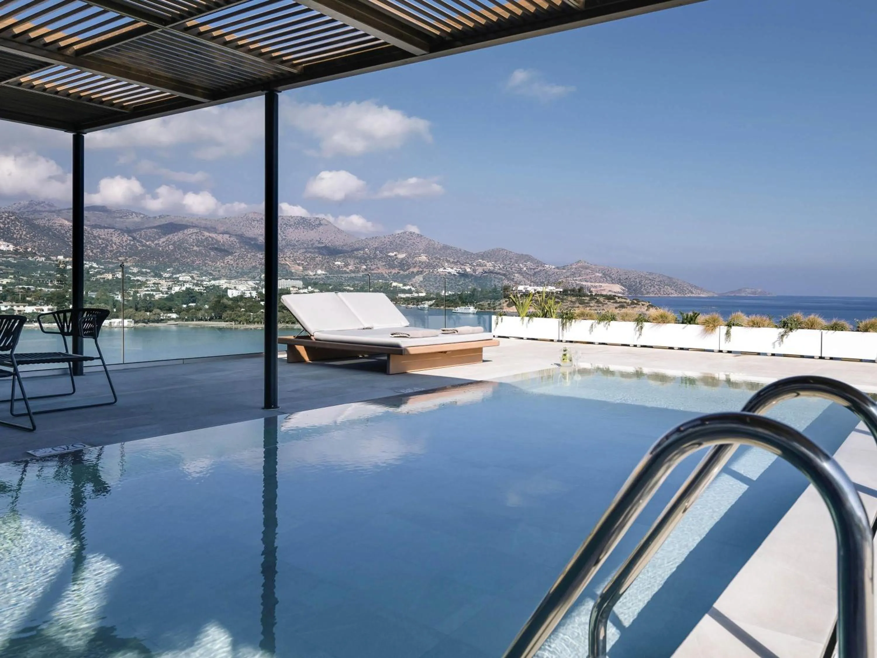 Bedroom in NIKO Seaside Resort MGallery