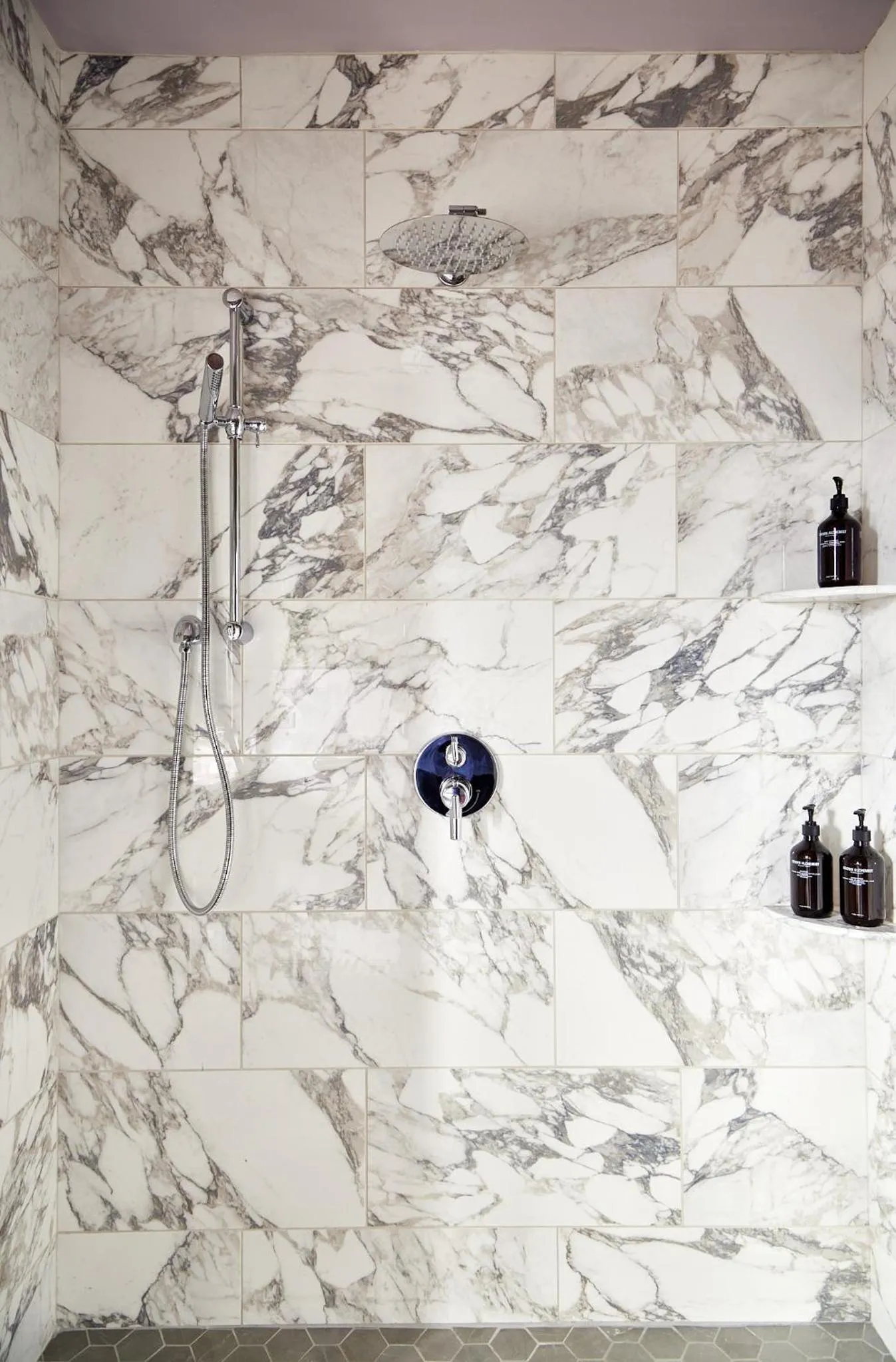 Shower in Zelda Dearest