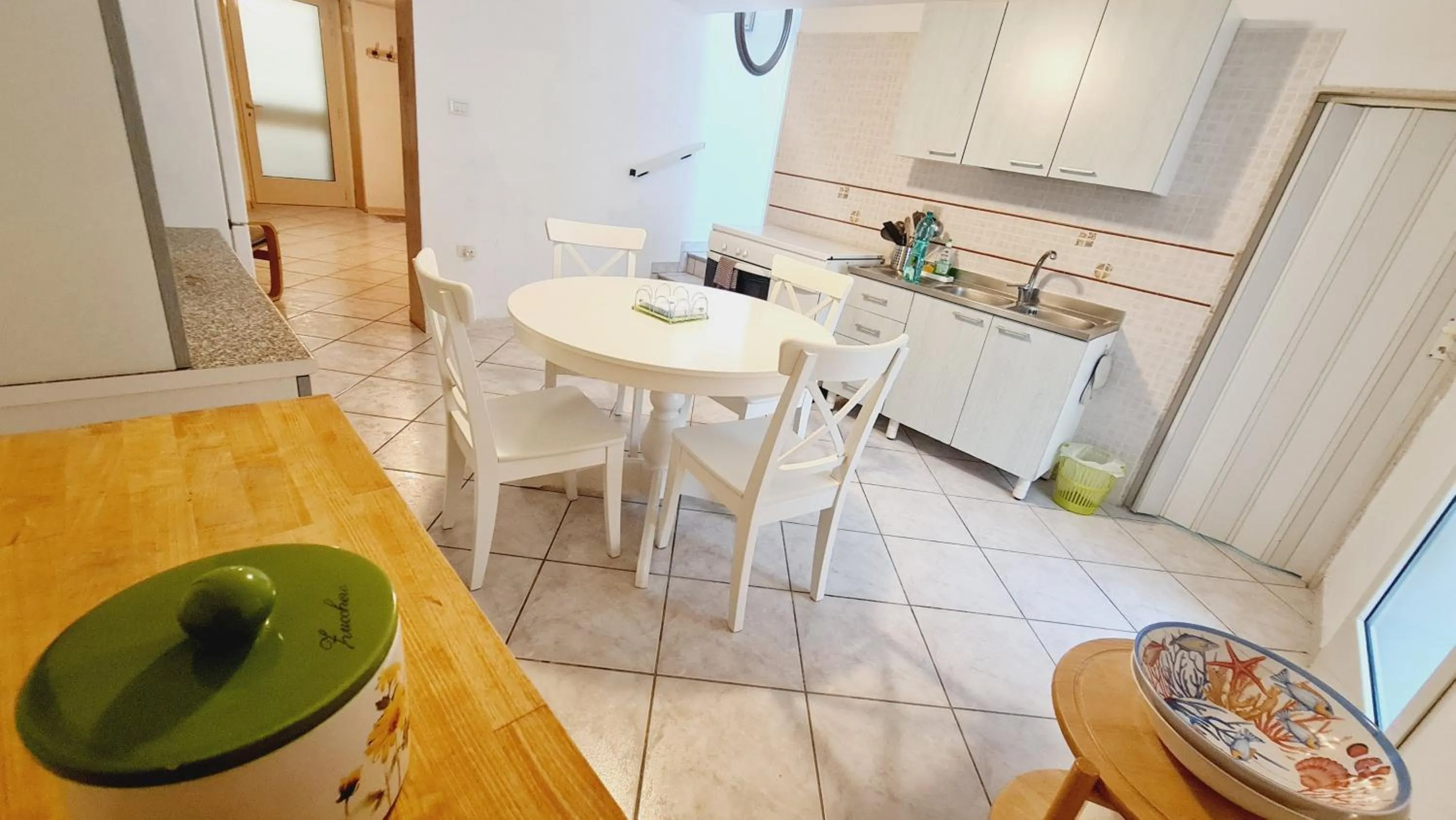 Ambra House
