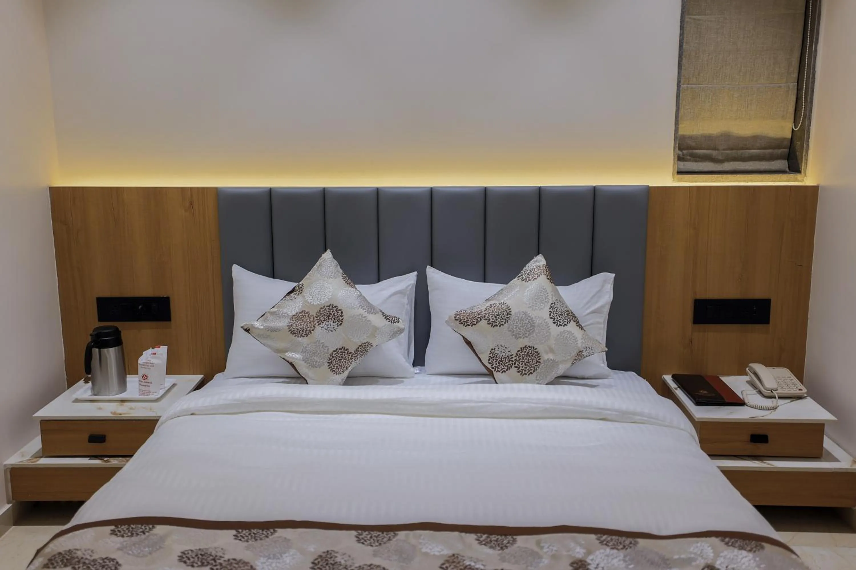 Bed in Hotel Aditya Mansingh Inn