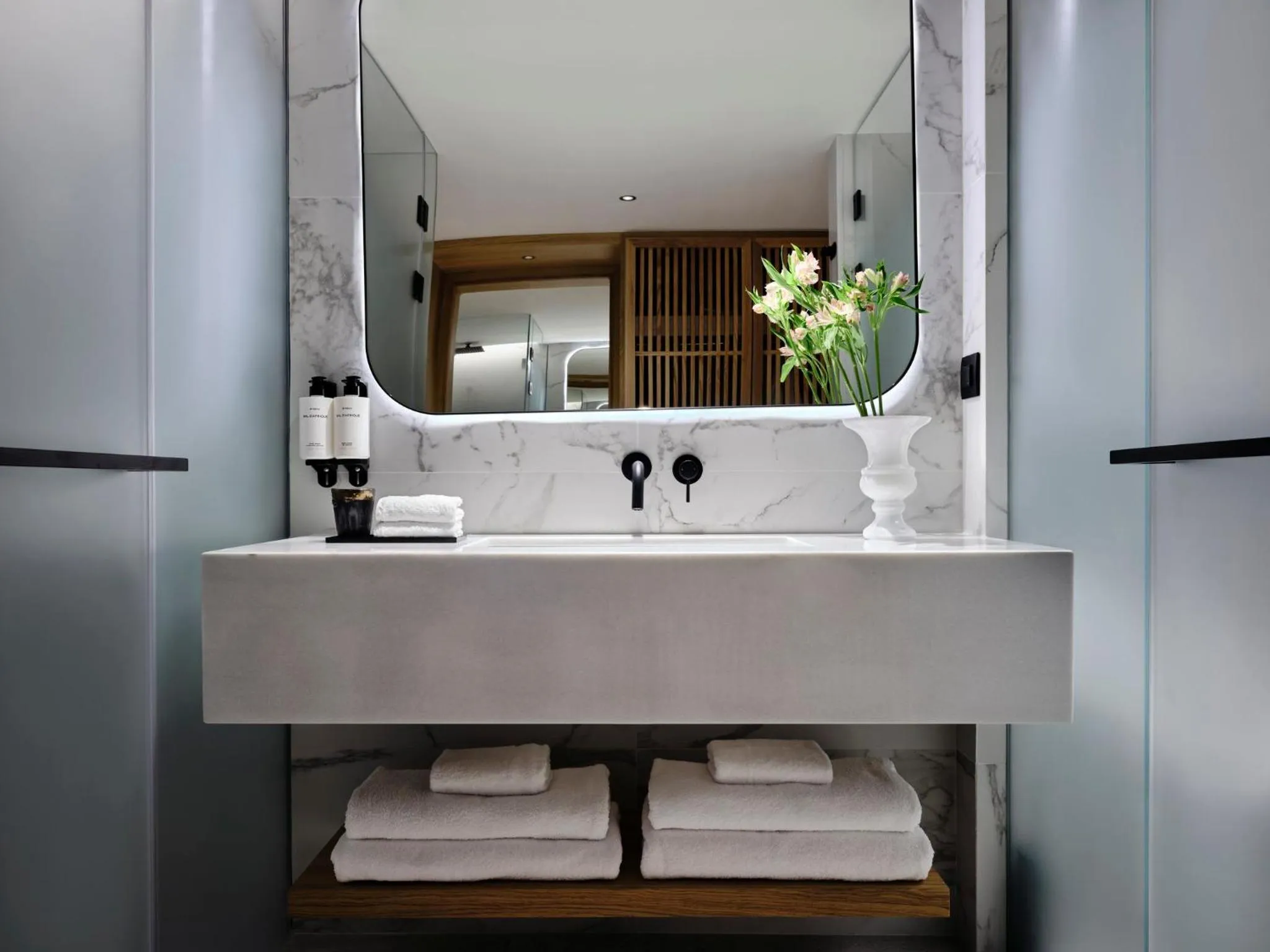 Photo of the whole room in InterContinental Crete by IHG