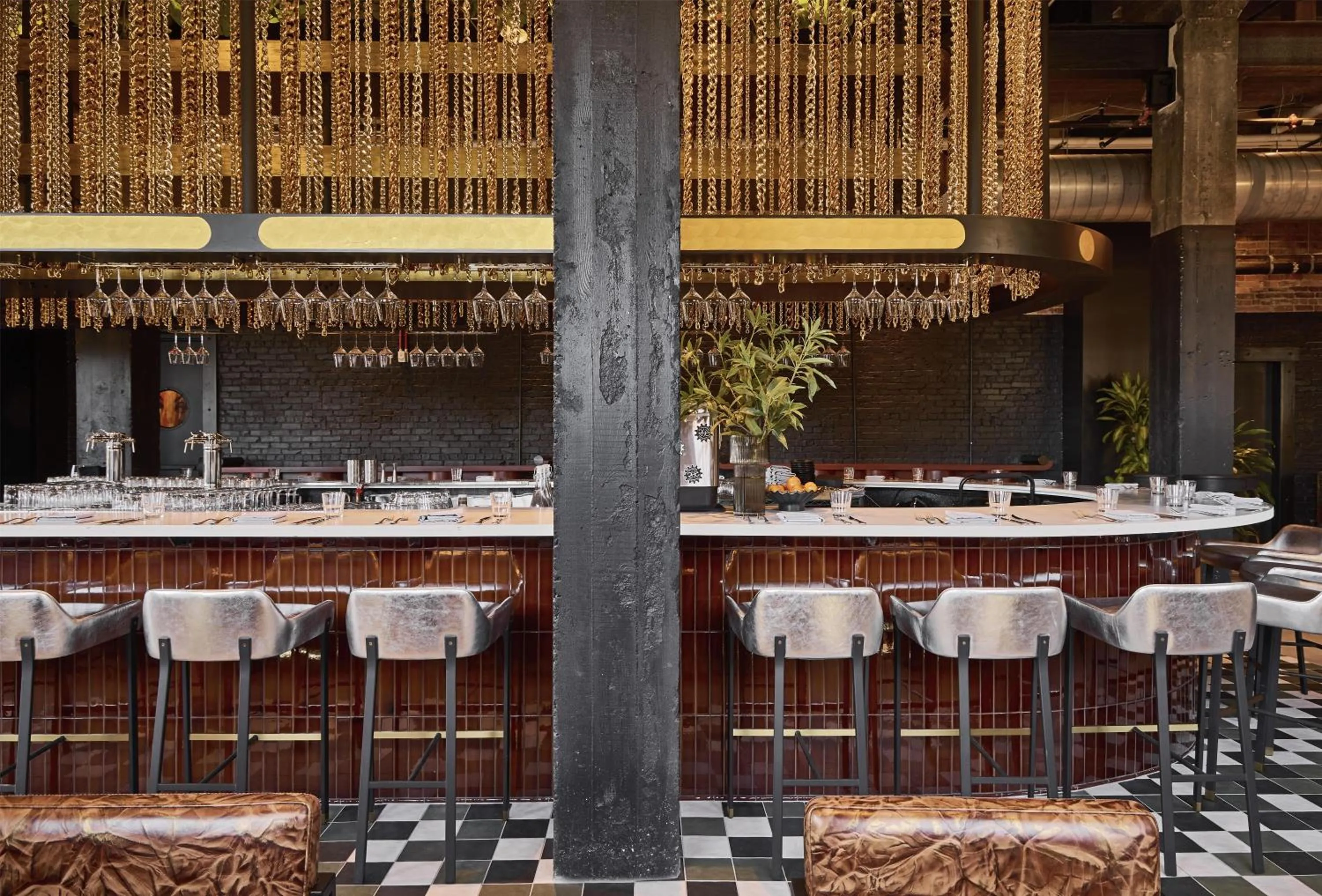 Lounge or bar in The Radical Asheville, Tapestry Collection by Hilton