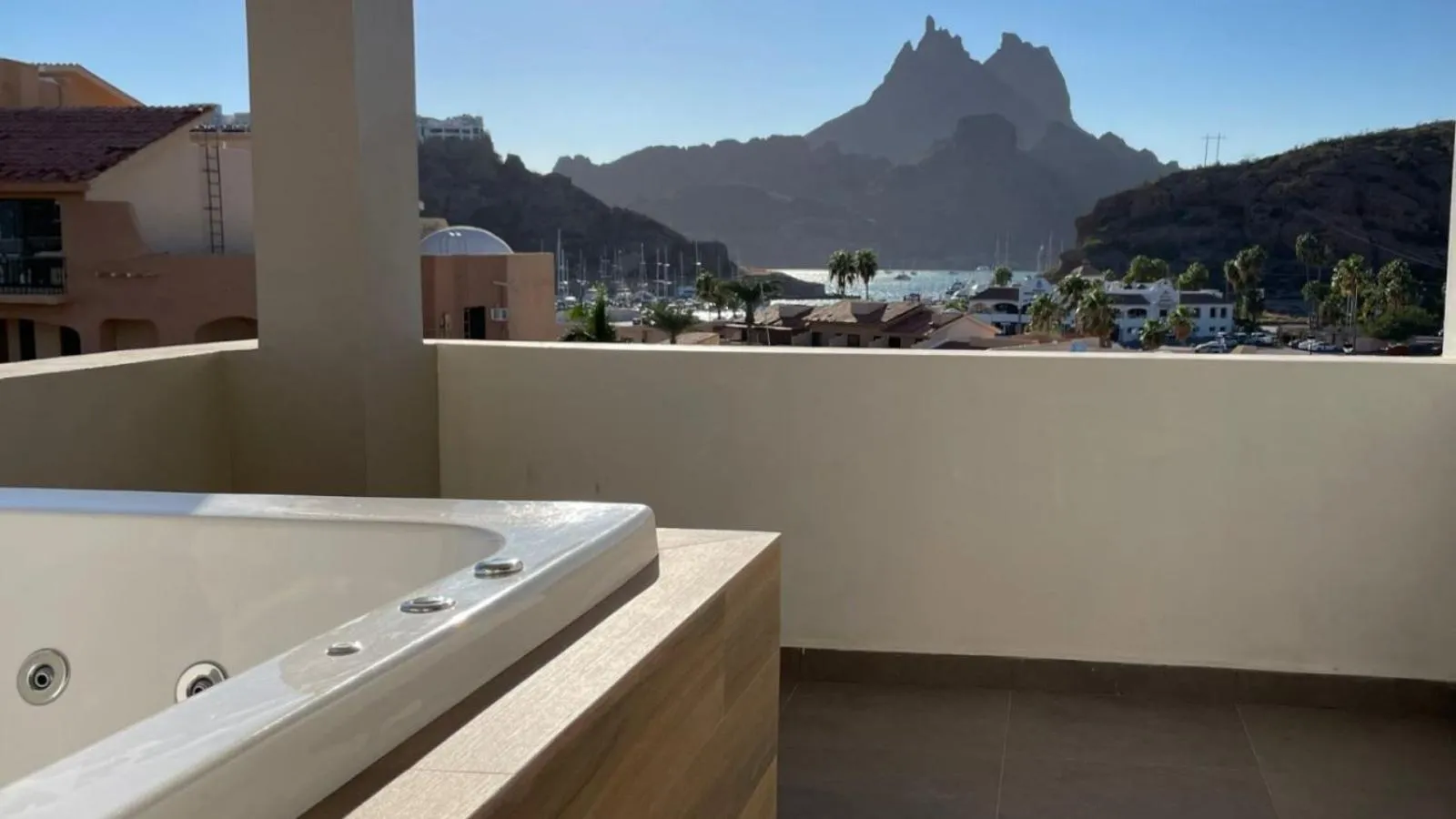 Day in Casa Maria Boutique Hotel