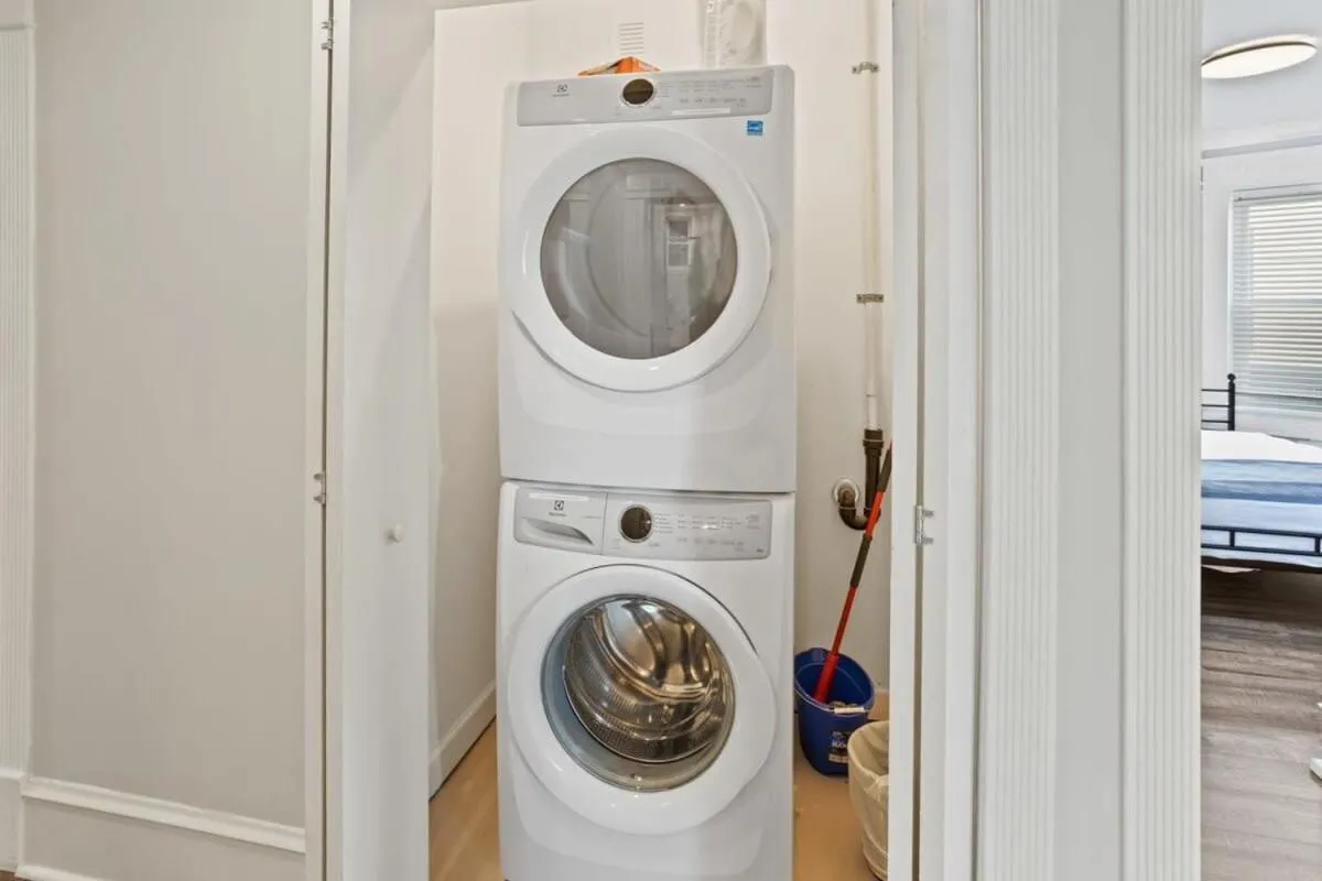 Luxurious 8BR Beach Duplex w Ocean Views