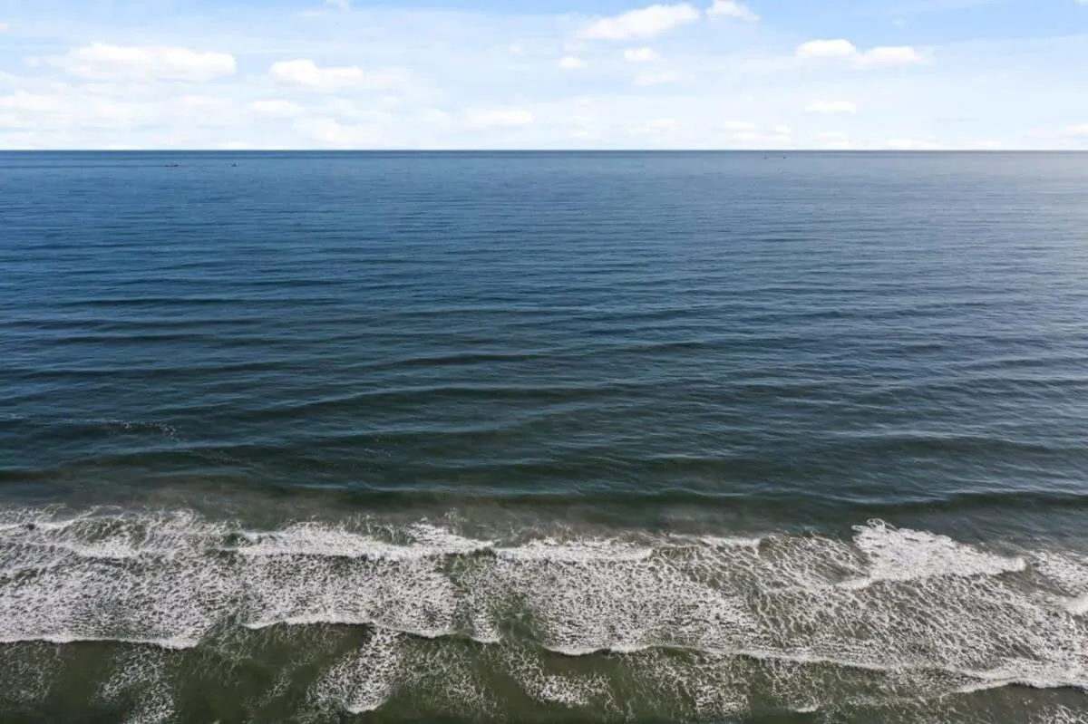 Luxurious 8BR Beach Duplex w Ocean Views