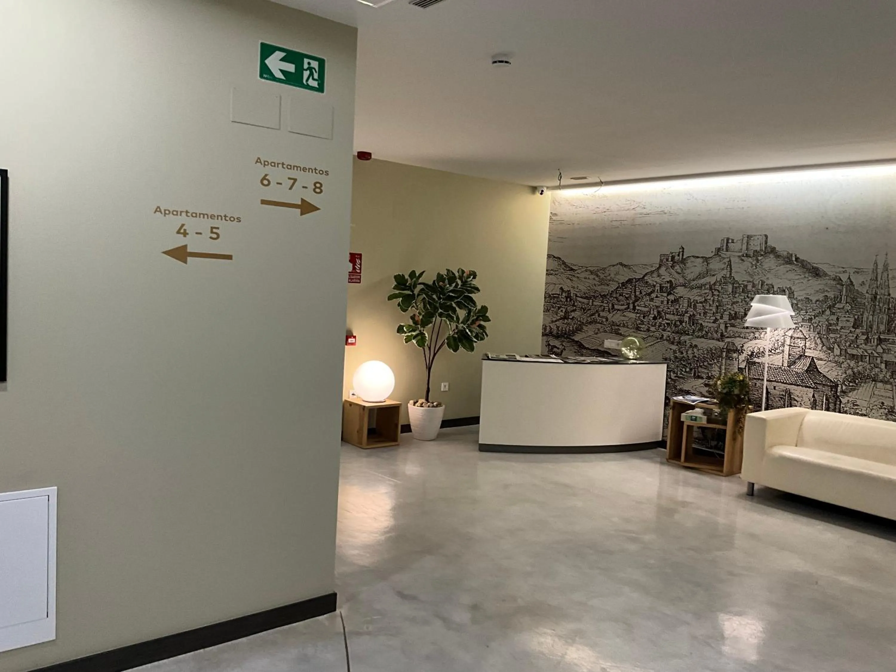 Lobby or reception in Aljama Burgos