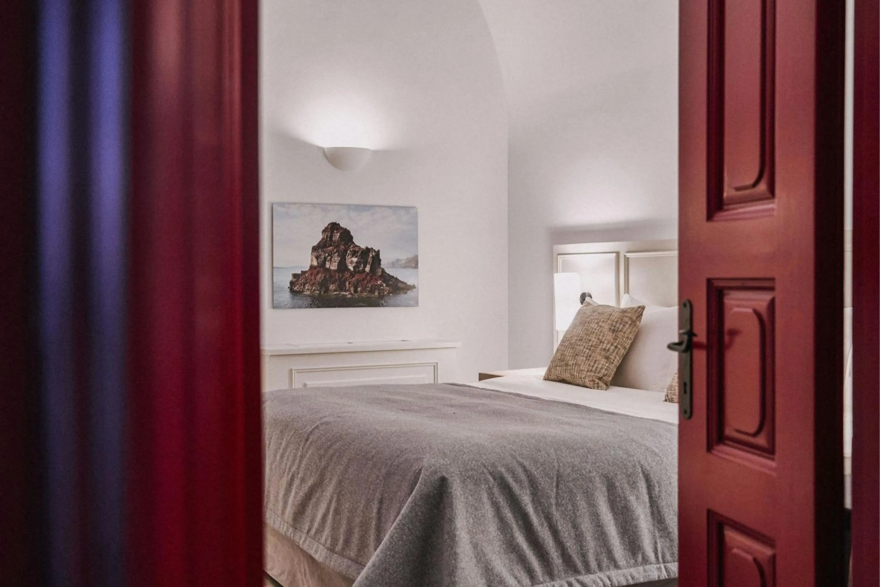 Bedroom, Bed in Vedema, a Luxury Collection Resort, Santorini