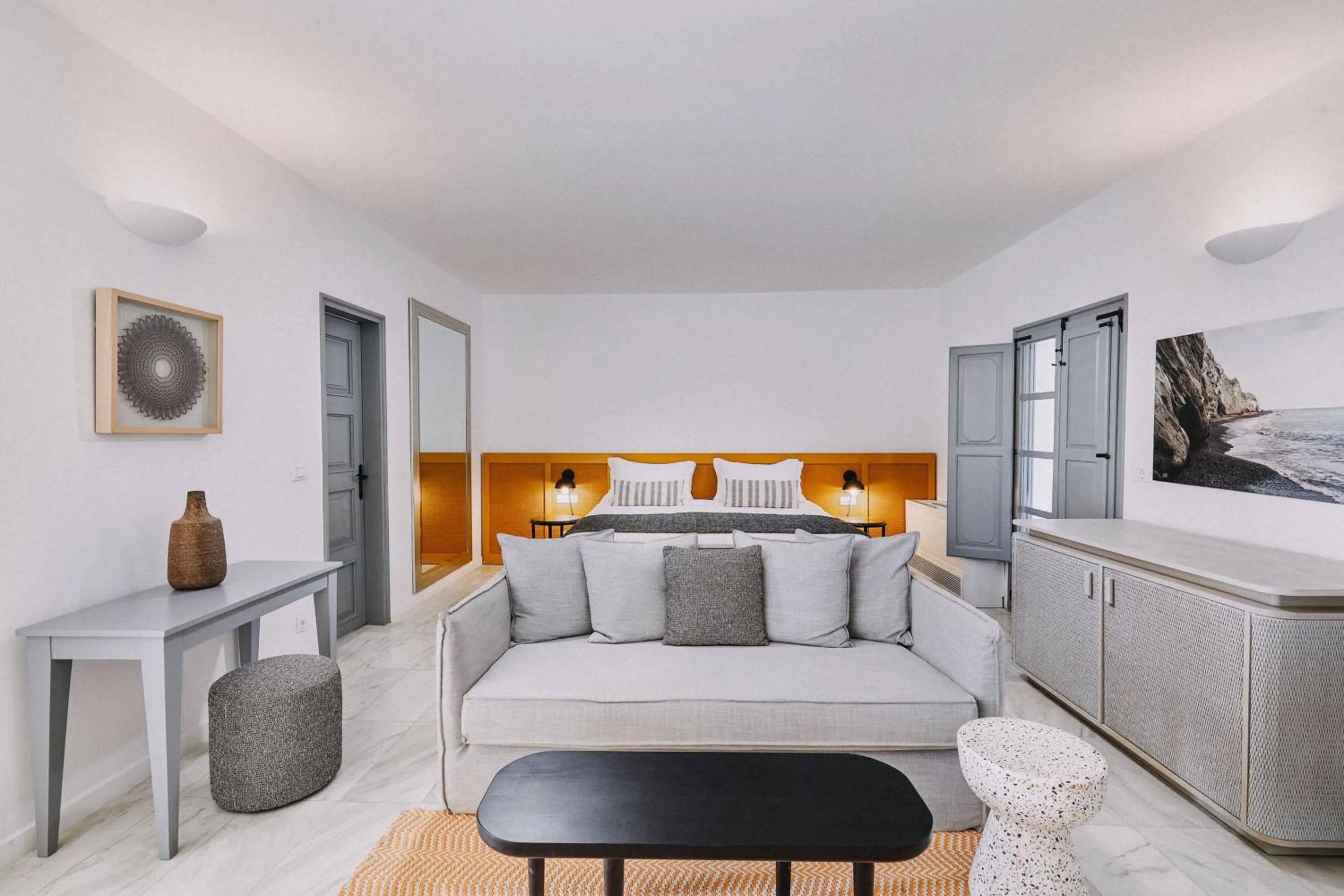 Bedroom, Bed in Vedema, a Luxury Collection Resort, Santorini