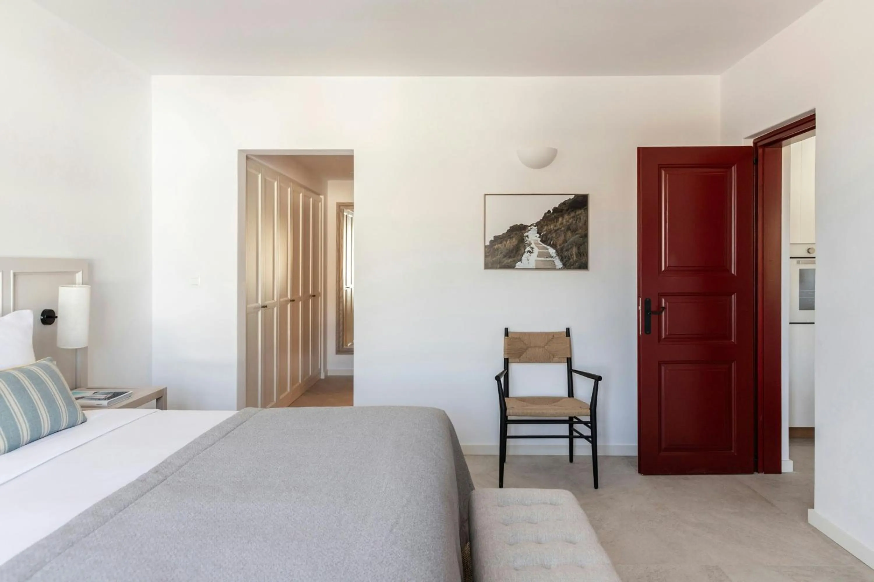 Photo of the whole room, Bed in Vedema, a Luxury Collection Resort, Santorini