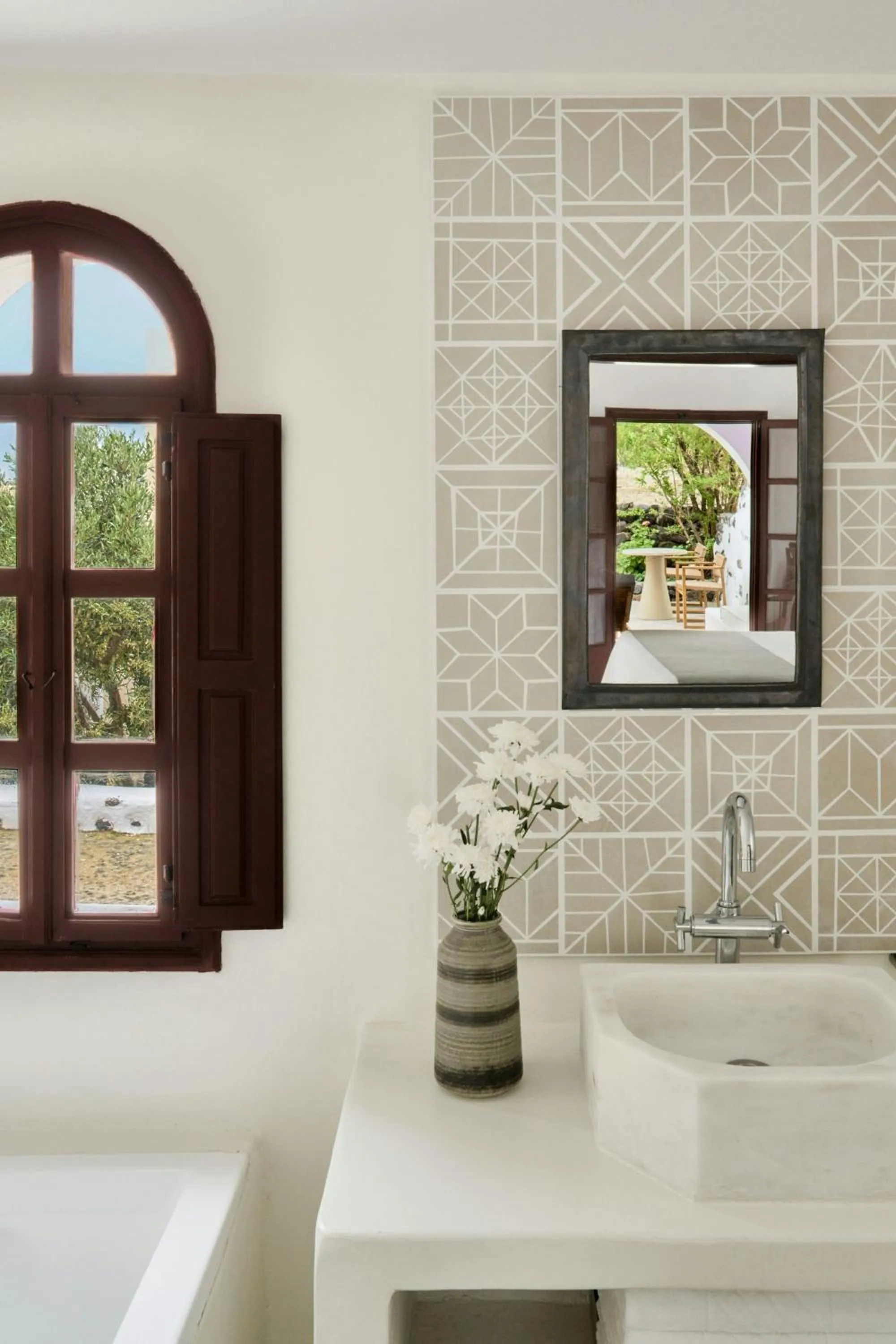 Photo of the whole room in Vedema, a Luxury Collection Resort, Santorini