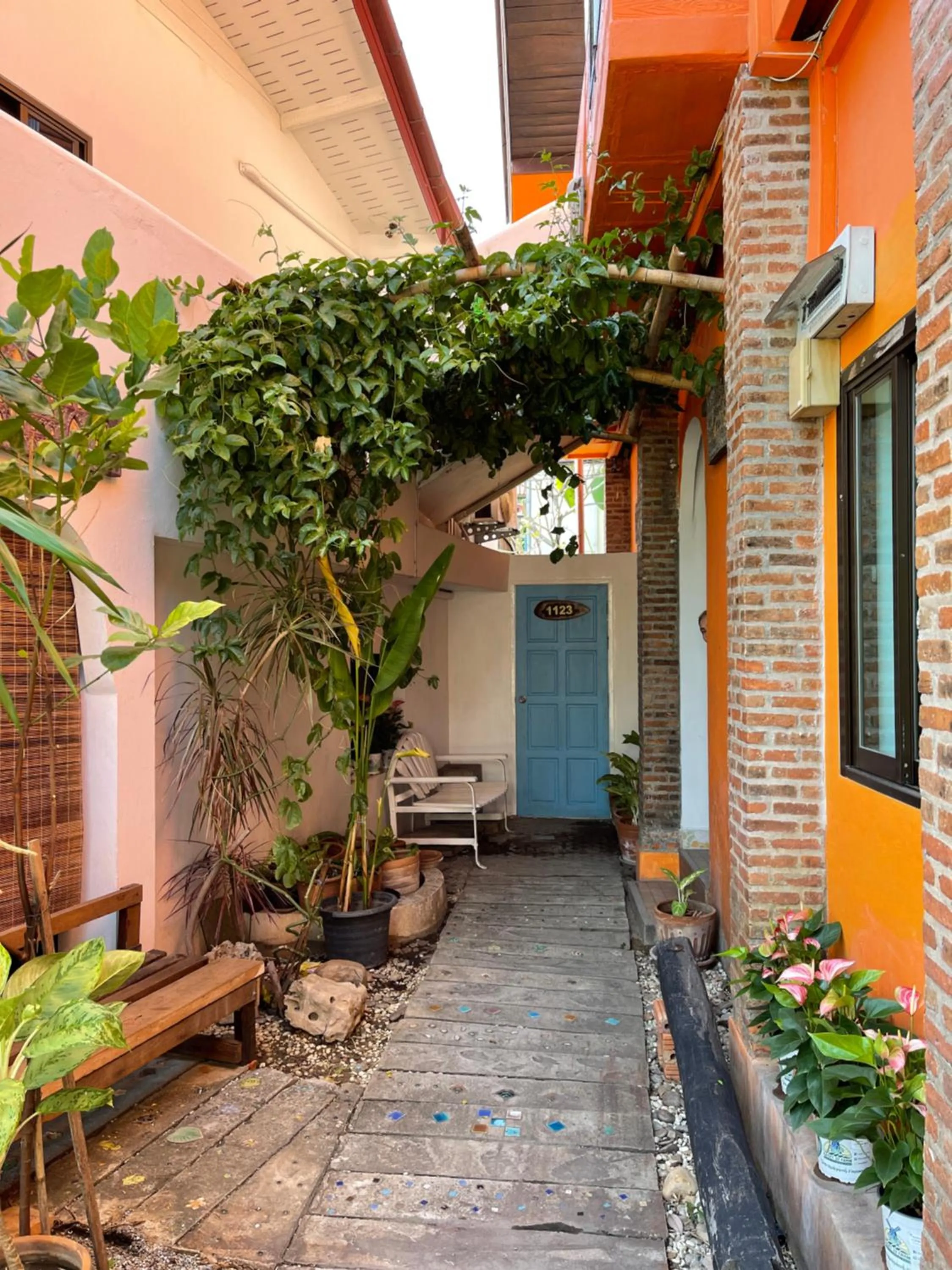 Property building in Mesa Garden Villa