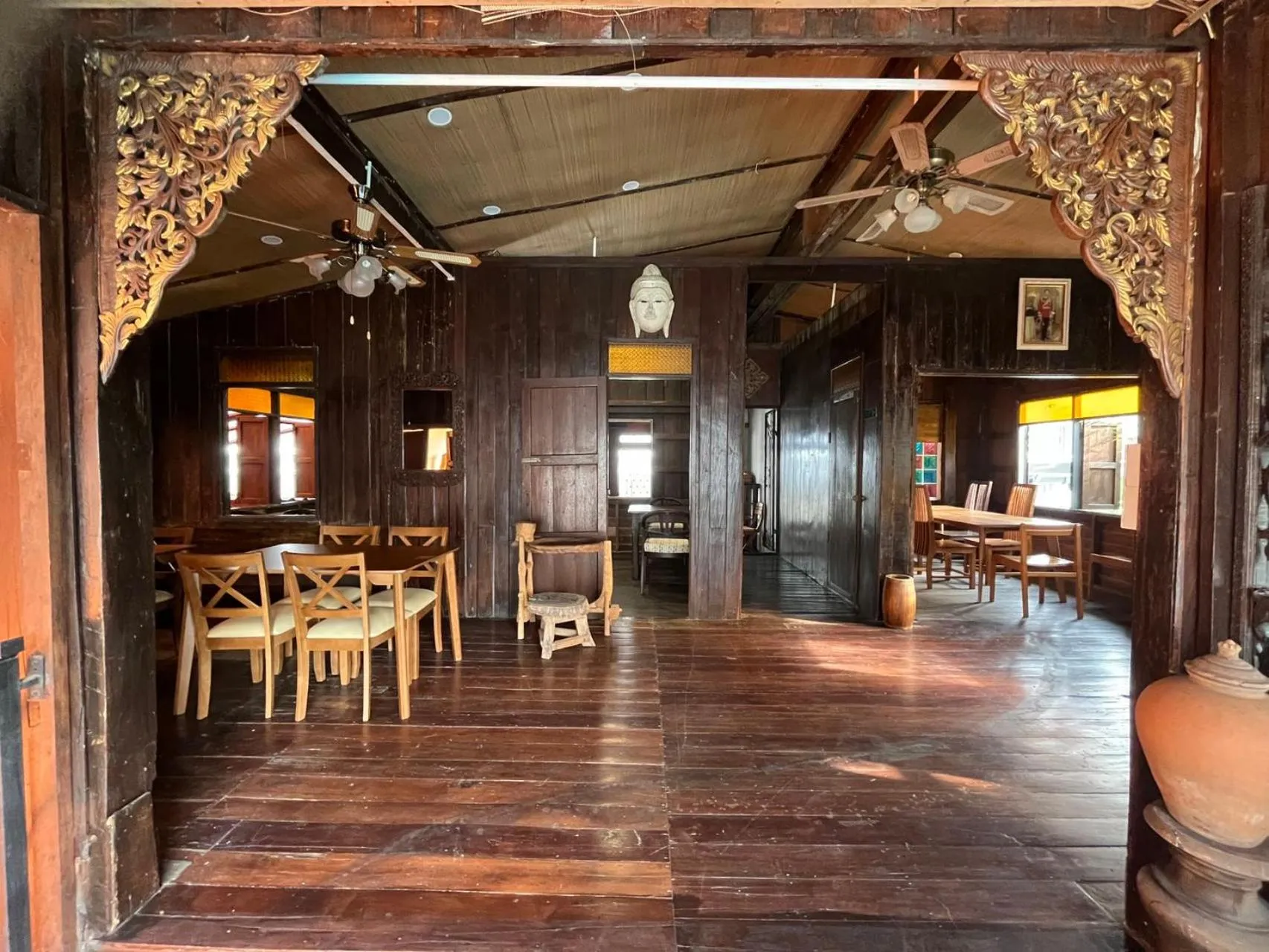 Restaurant/places to eat in Mesa Garden Villa