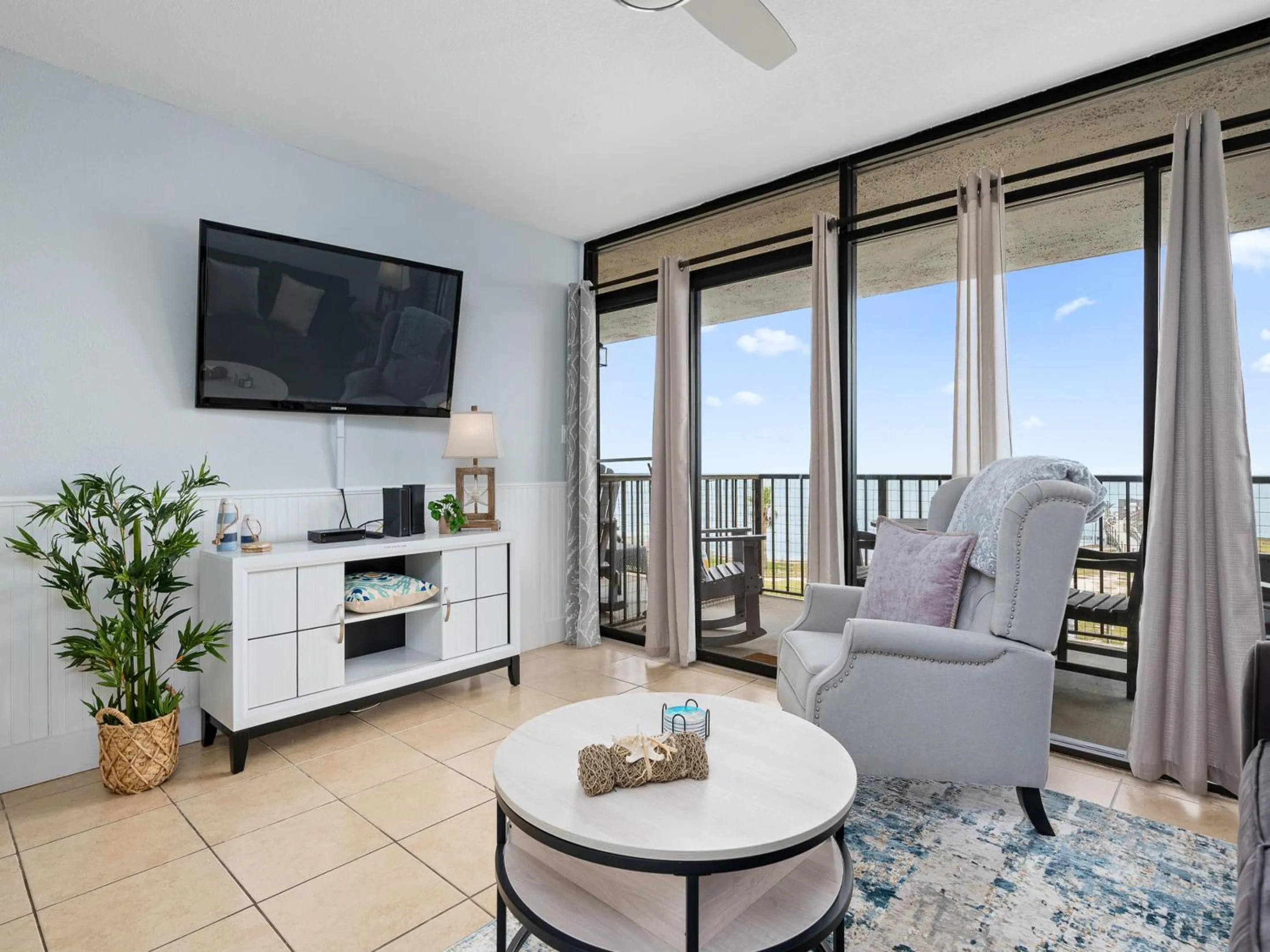 Property building in LR 309 - Ms, Annies Oasis