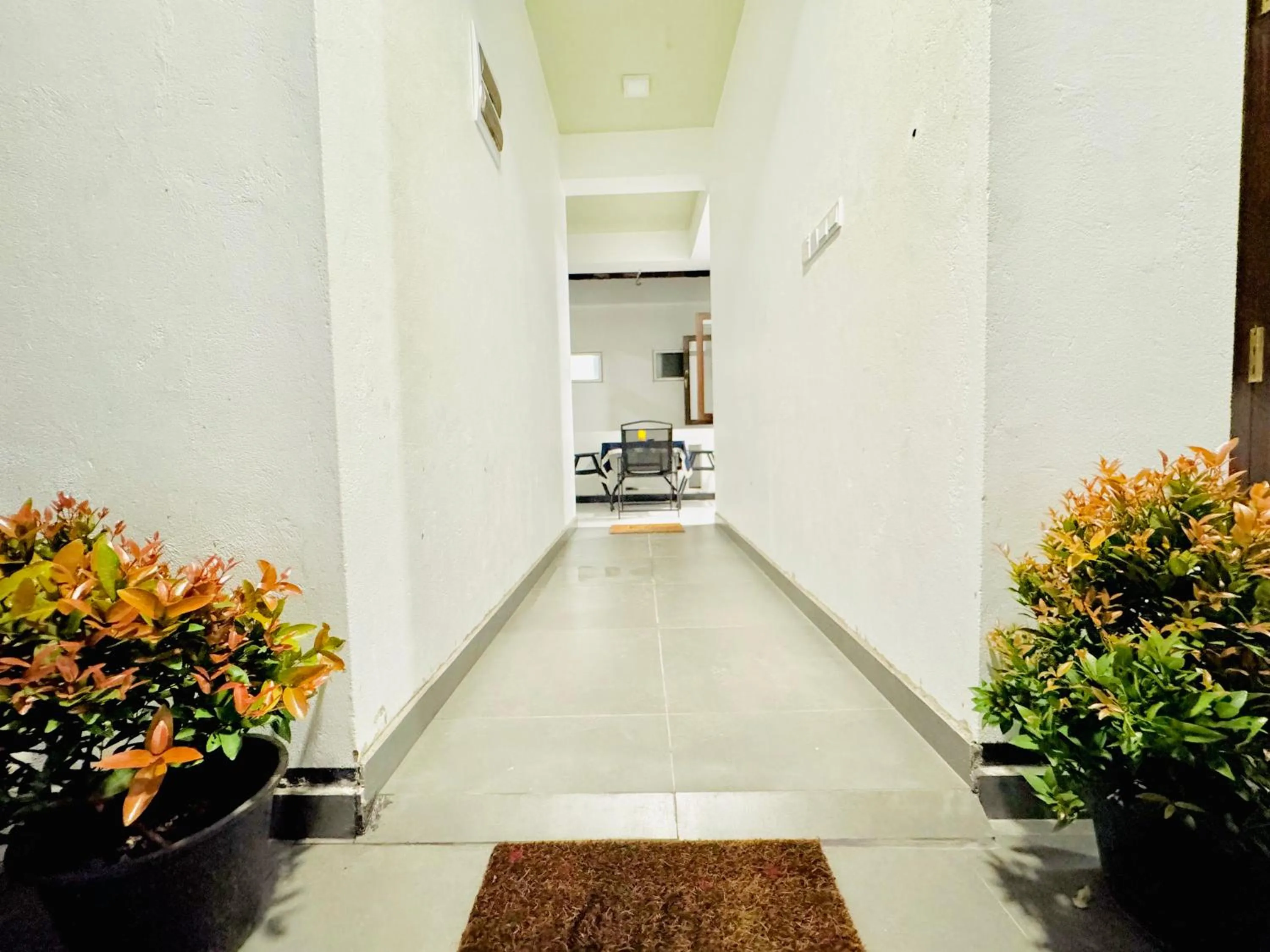 Facade/entrance in Sea Breeze Guest House Negombo