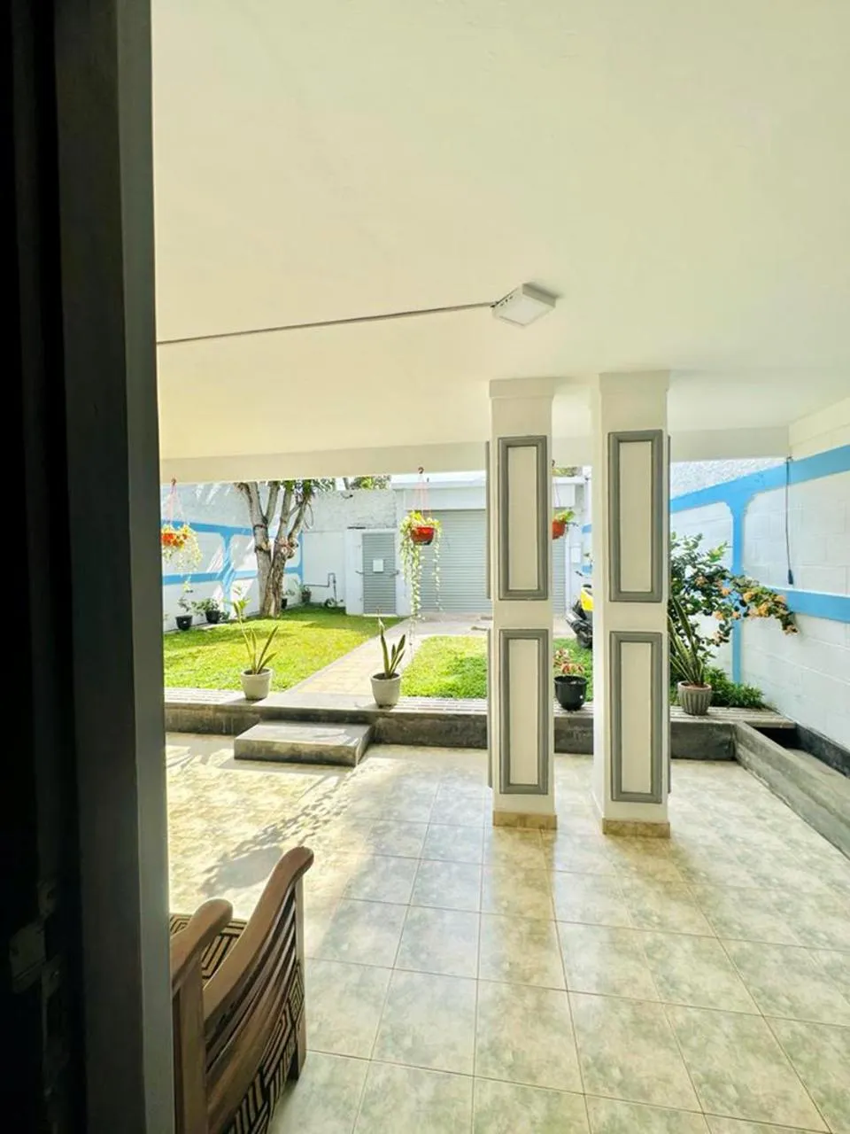 Patio in Sea Breeze Guest House Negombo