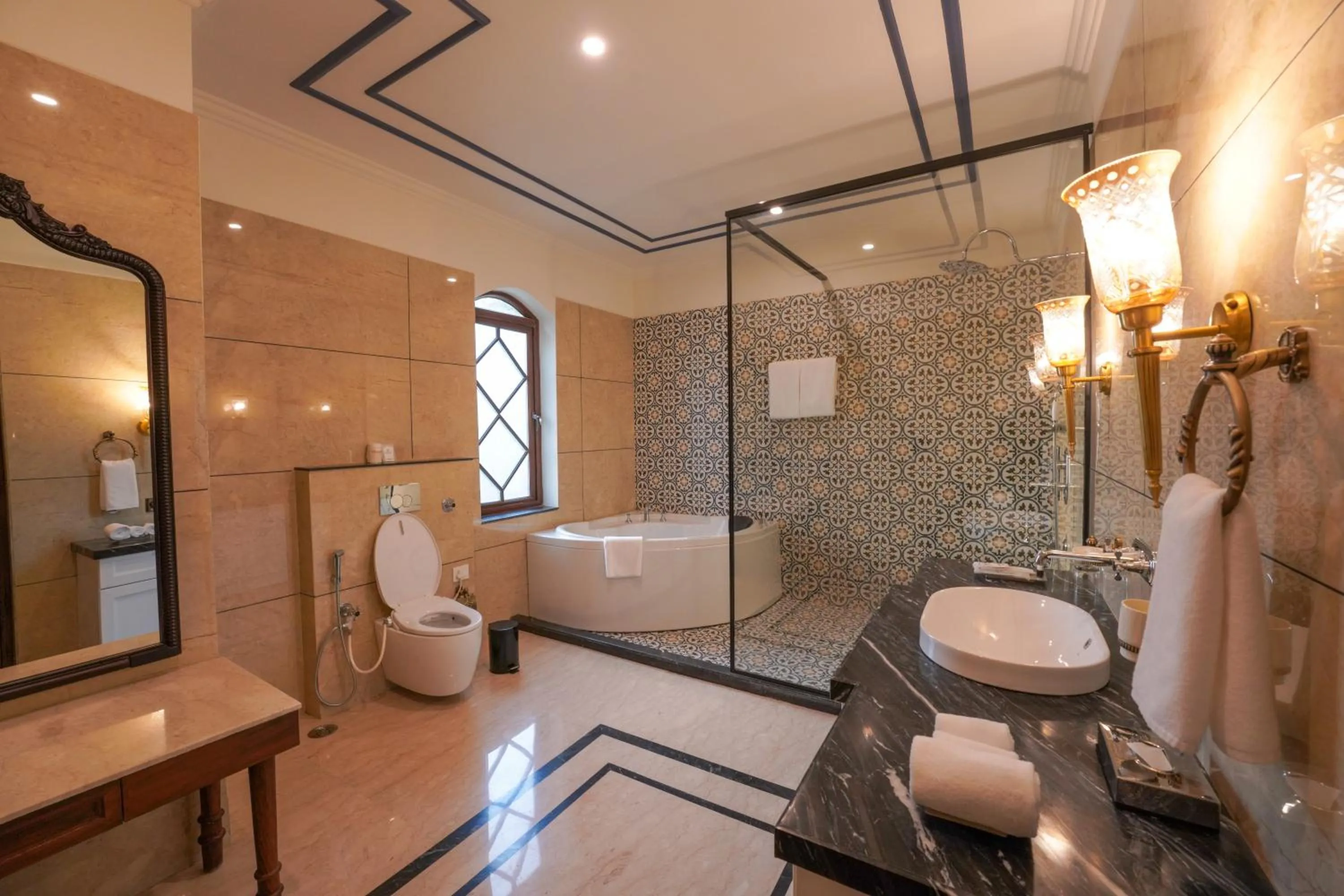 Bathroom in Infinitea Dakbunglow Palampur