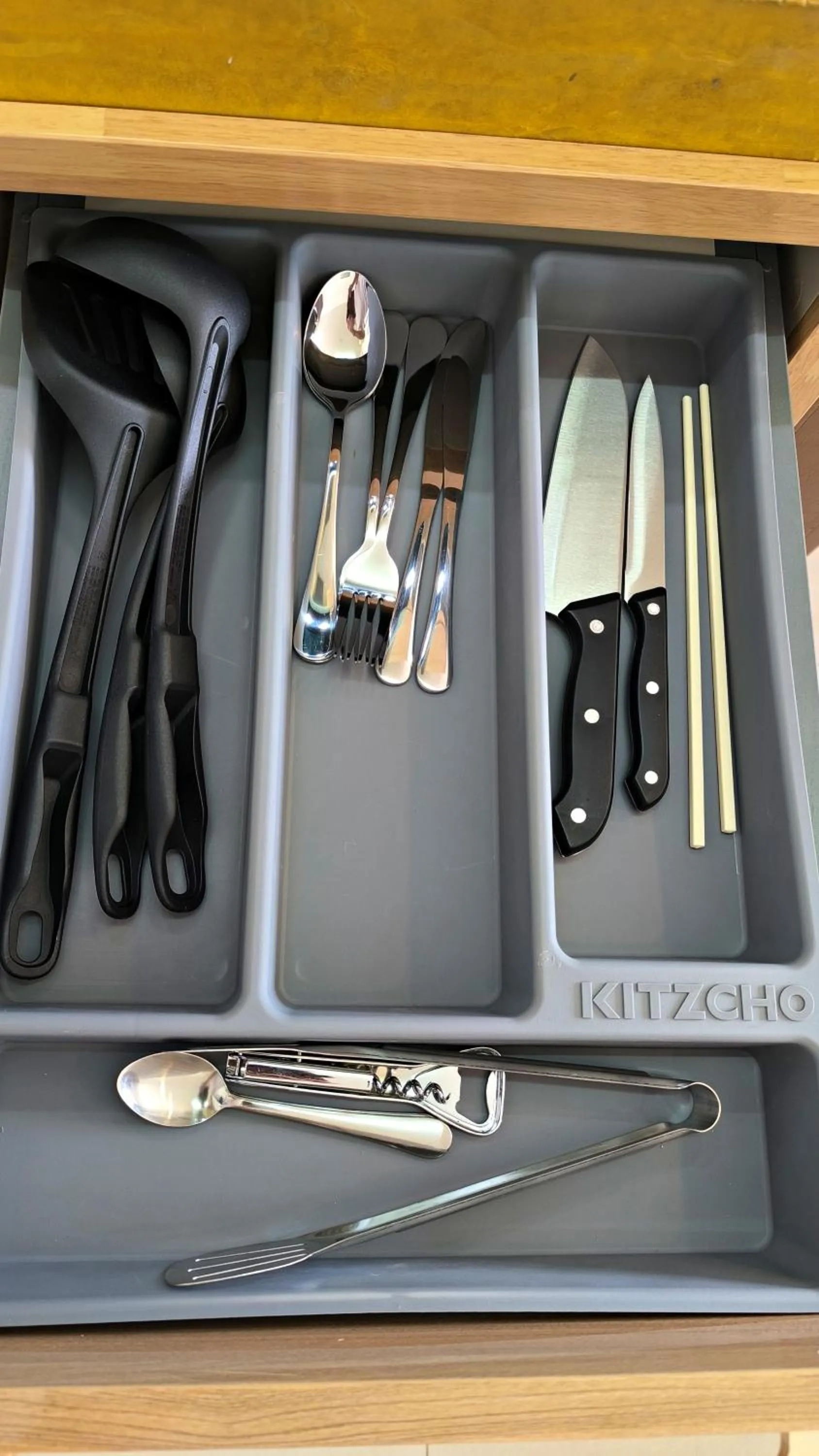 Kitchen or kitchenette in Southern Comfort Patong