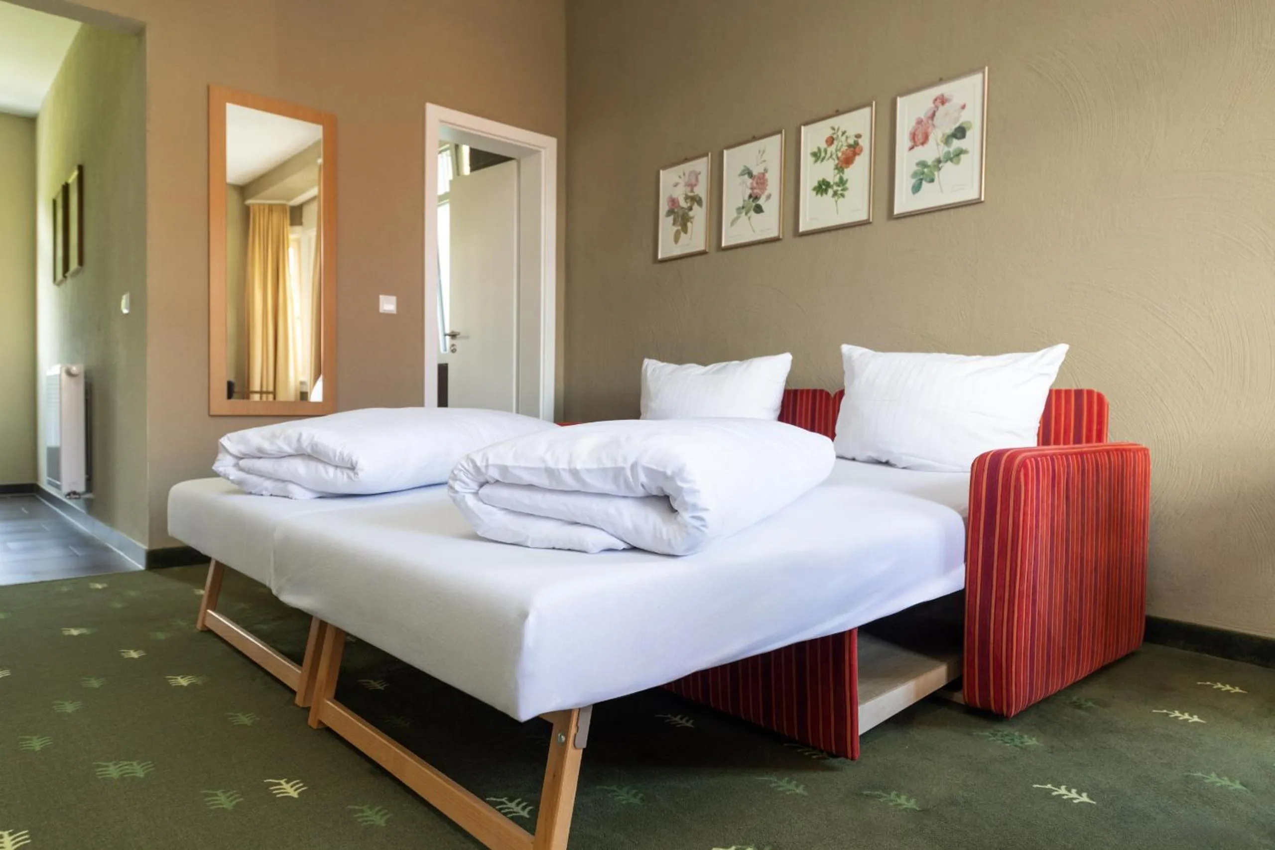 Living room, Bed in Das Hohenried