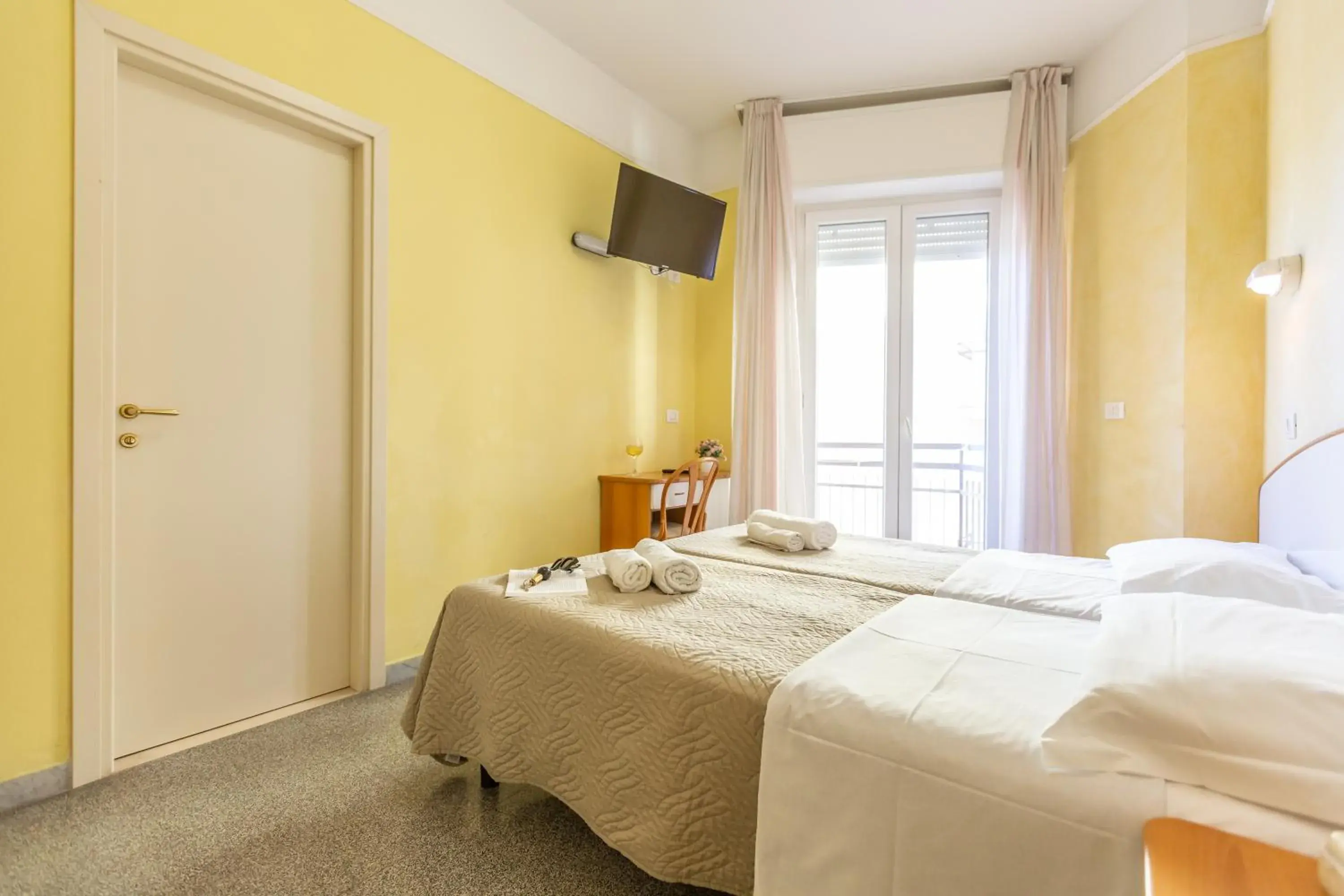 Double Room in Hotel Naica Double Room in Hotel Naica