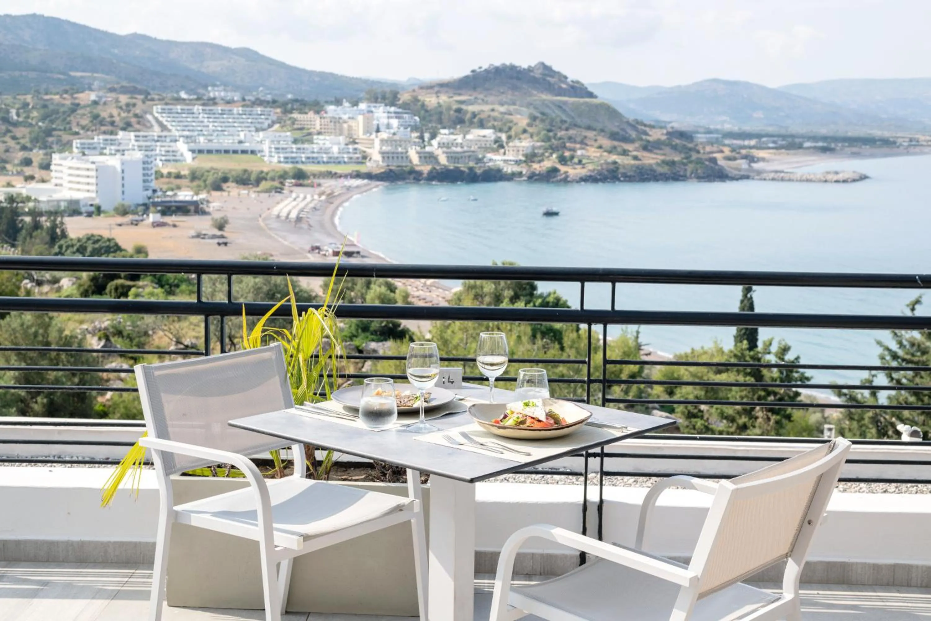 Restaurant/places to eat in Lindos Mare, Seaside Hotel