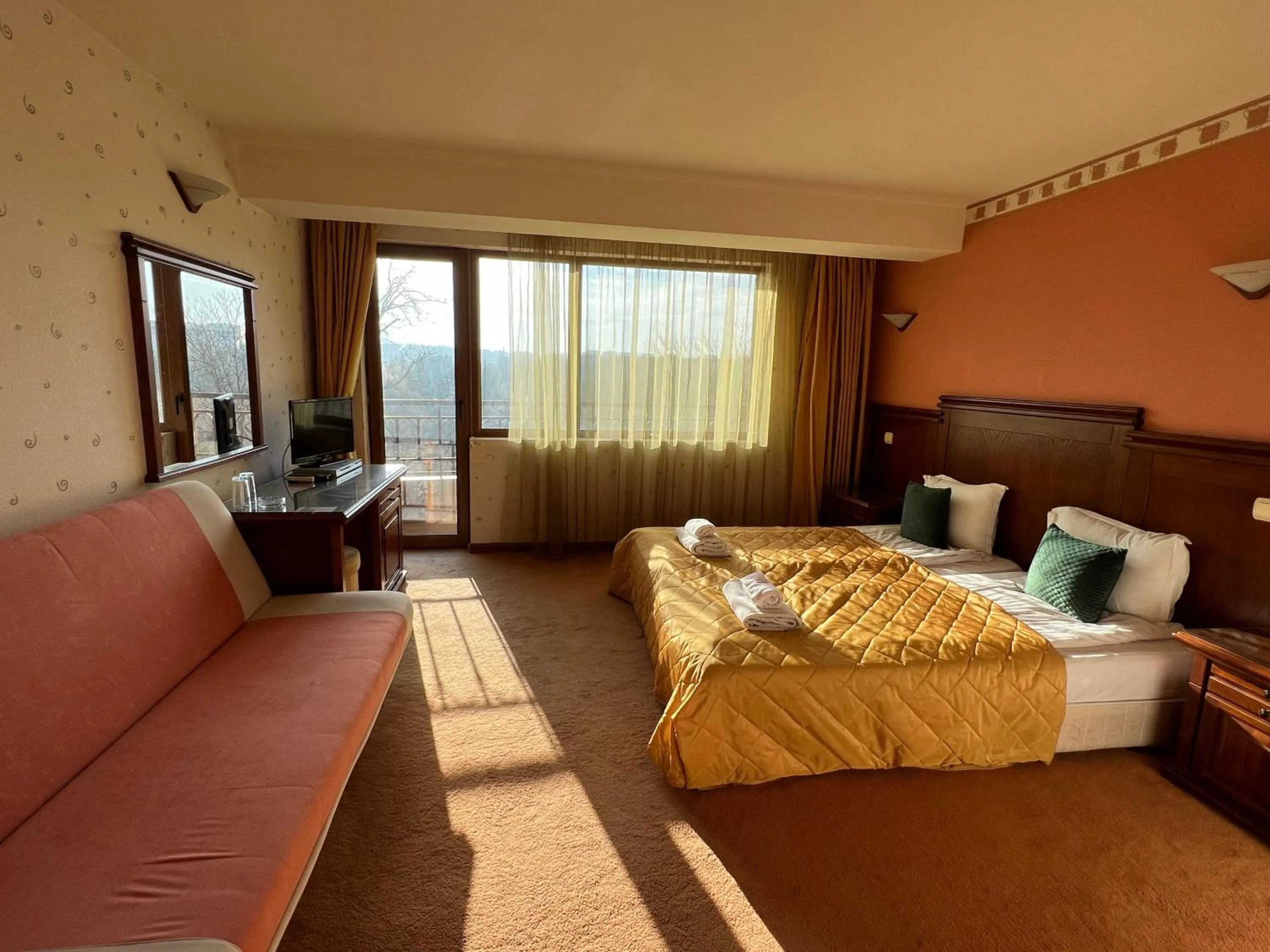 Bed in HOTEL BOLYARI