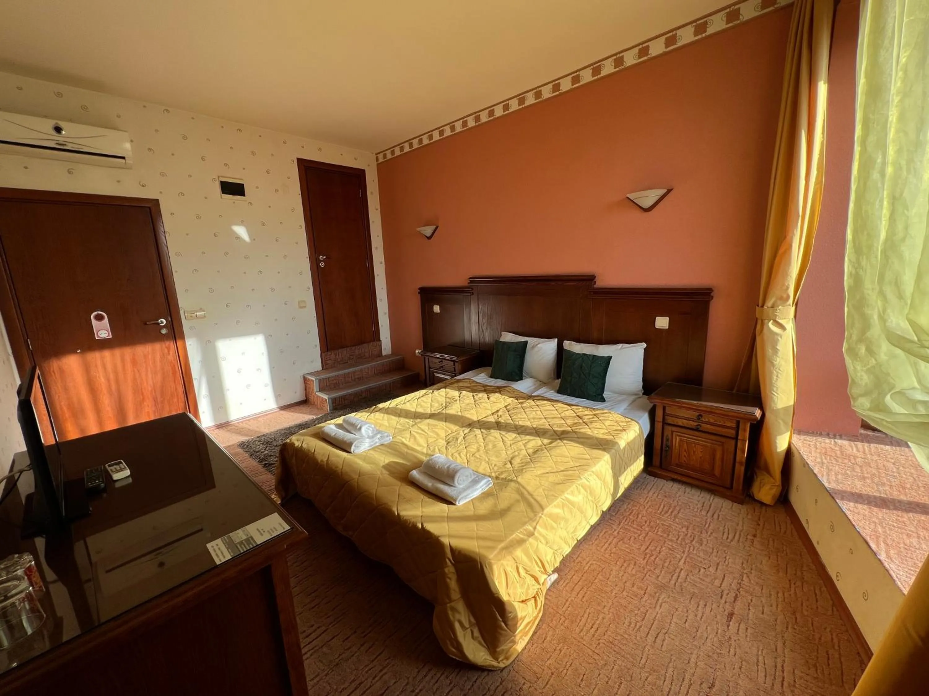 Bed in HOTEL BOLYARI