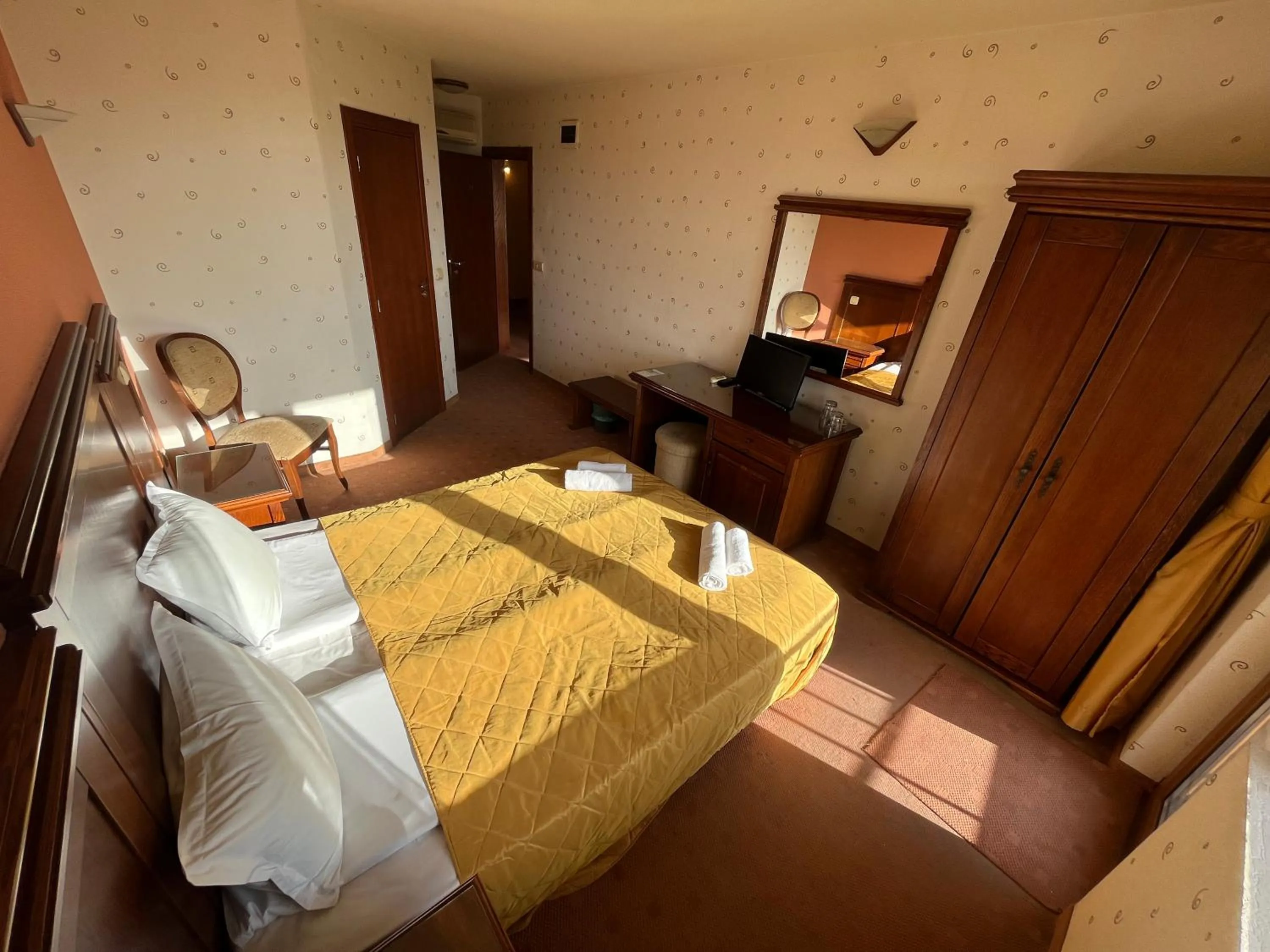 Bed in HOTEL BOLYARI