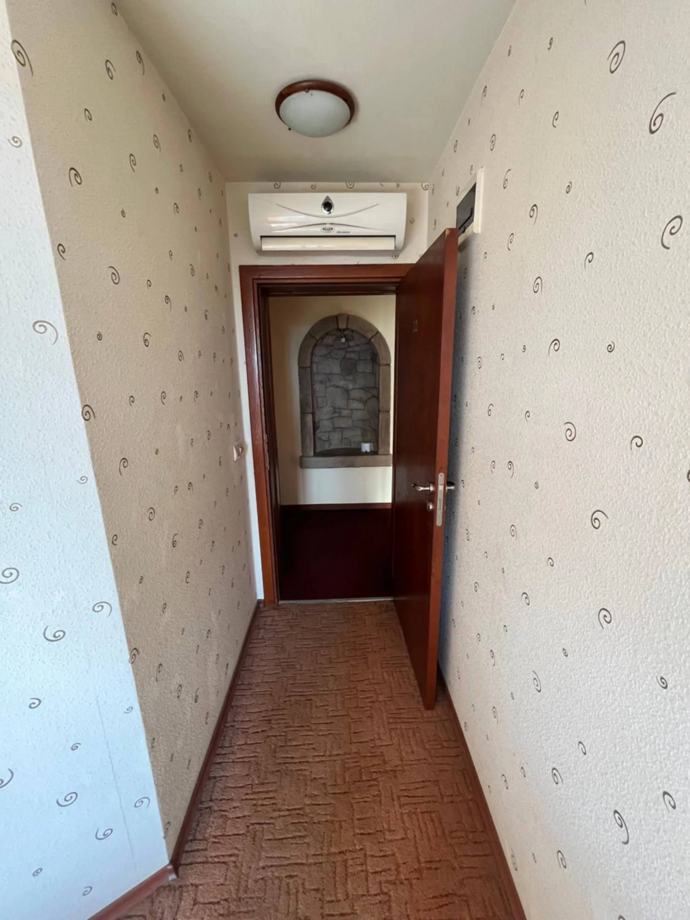 air conditioner in HOTEL BOLYARI