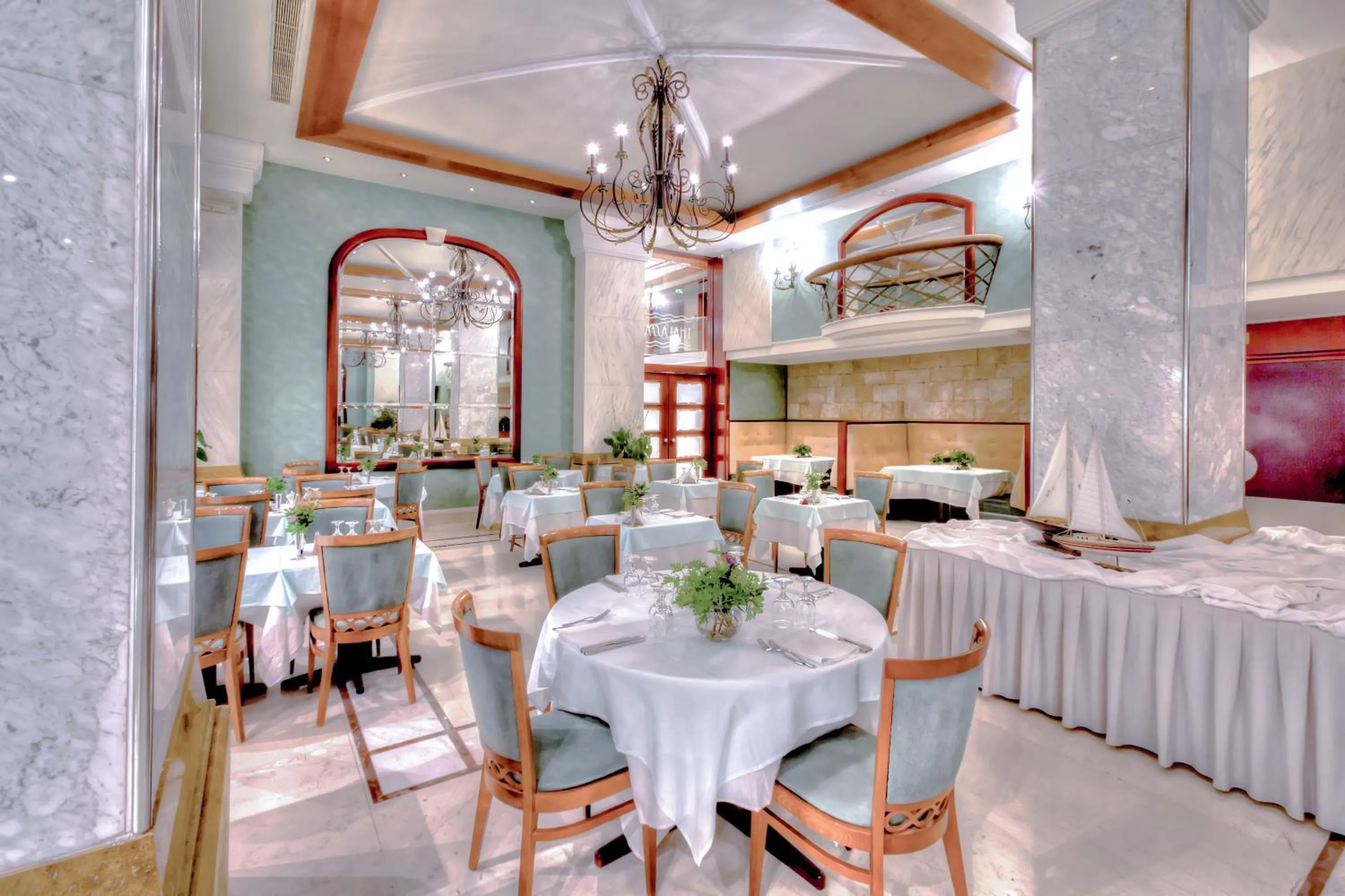 Restaurant/places to eat in Mediterranean Hotel