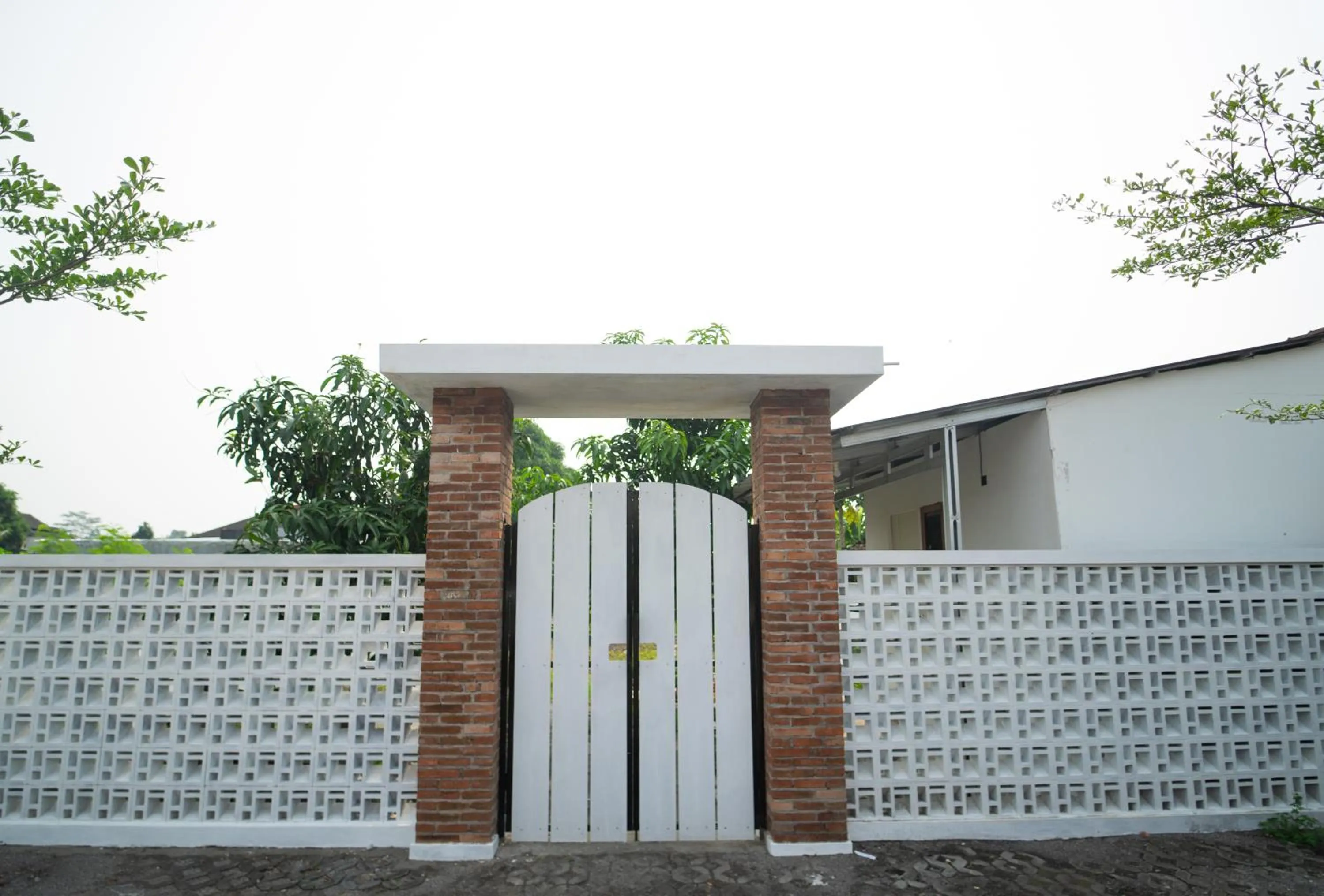 Facade/entrance in Villa Sawah Prambanan