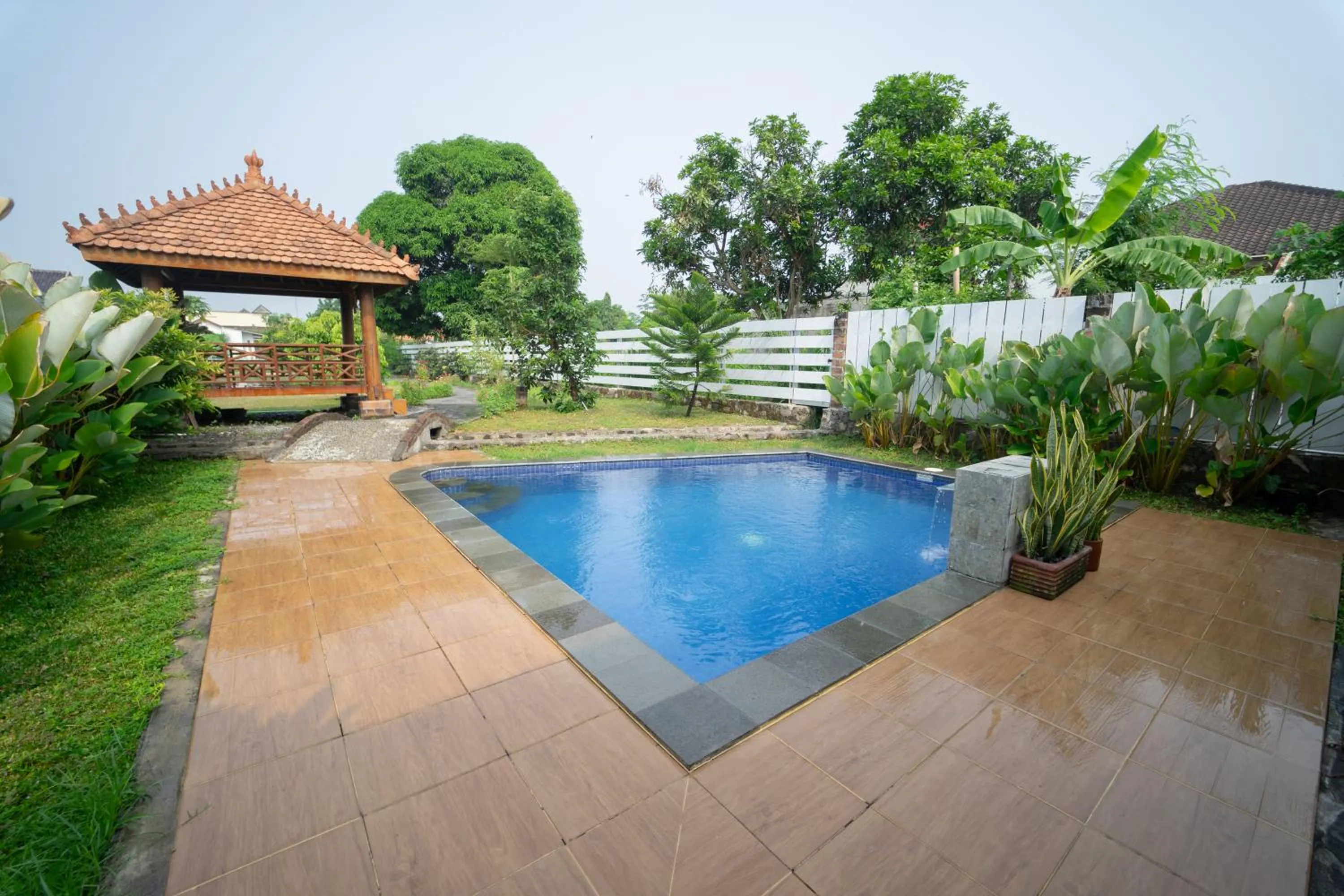 Property building in Villa Sawah Prambanan