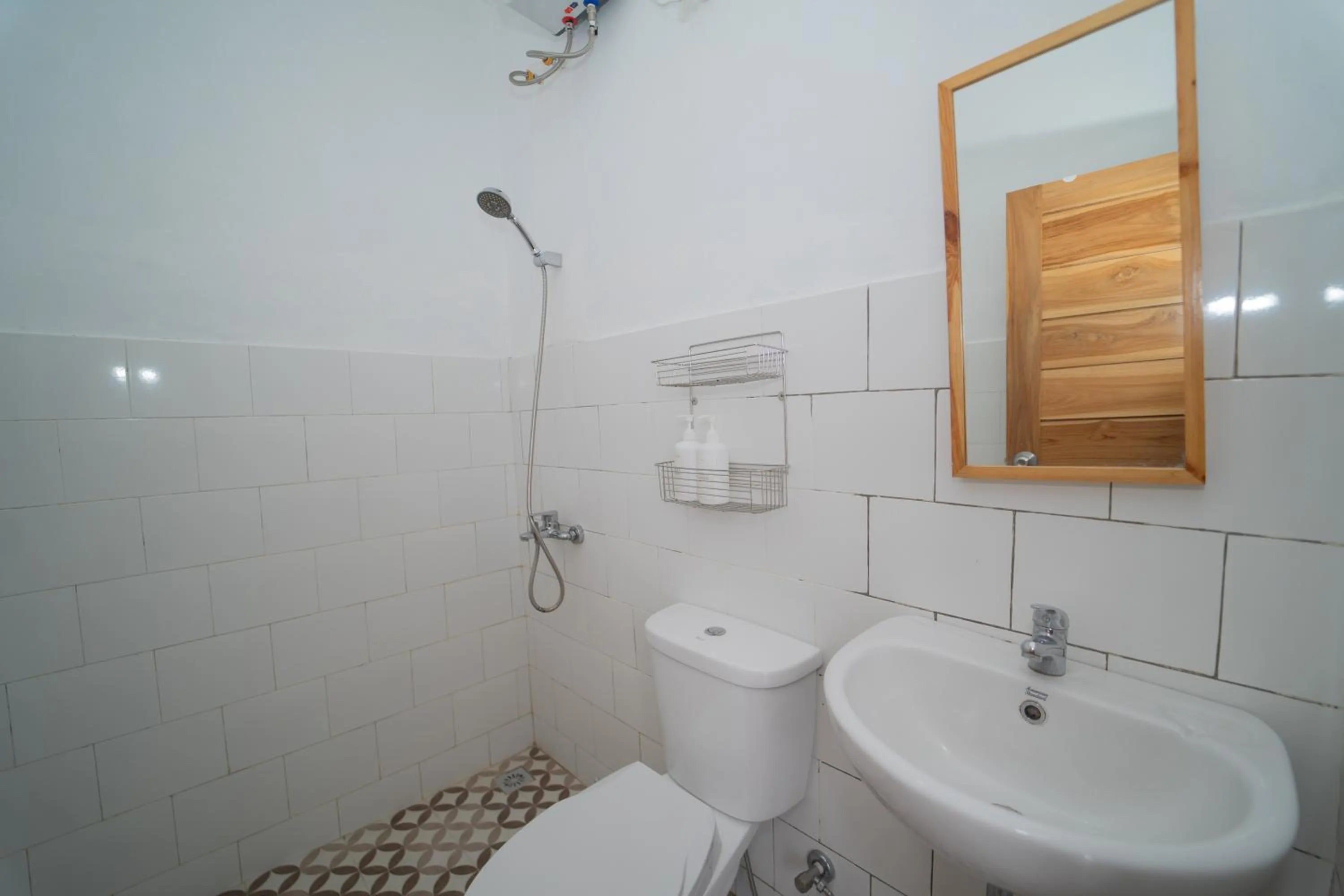 Shower in Villa Sawah Prambanan