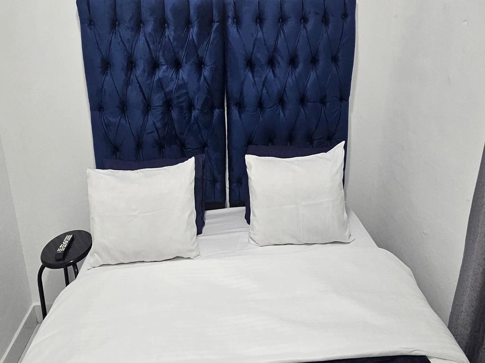 Bed in Goshen Lodge Fitzroy