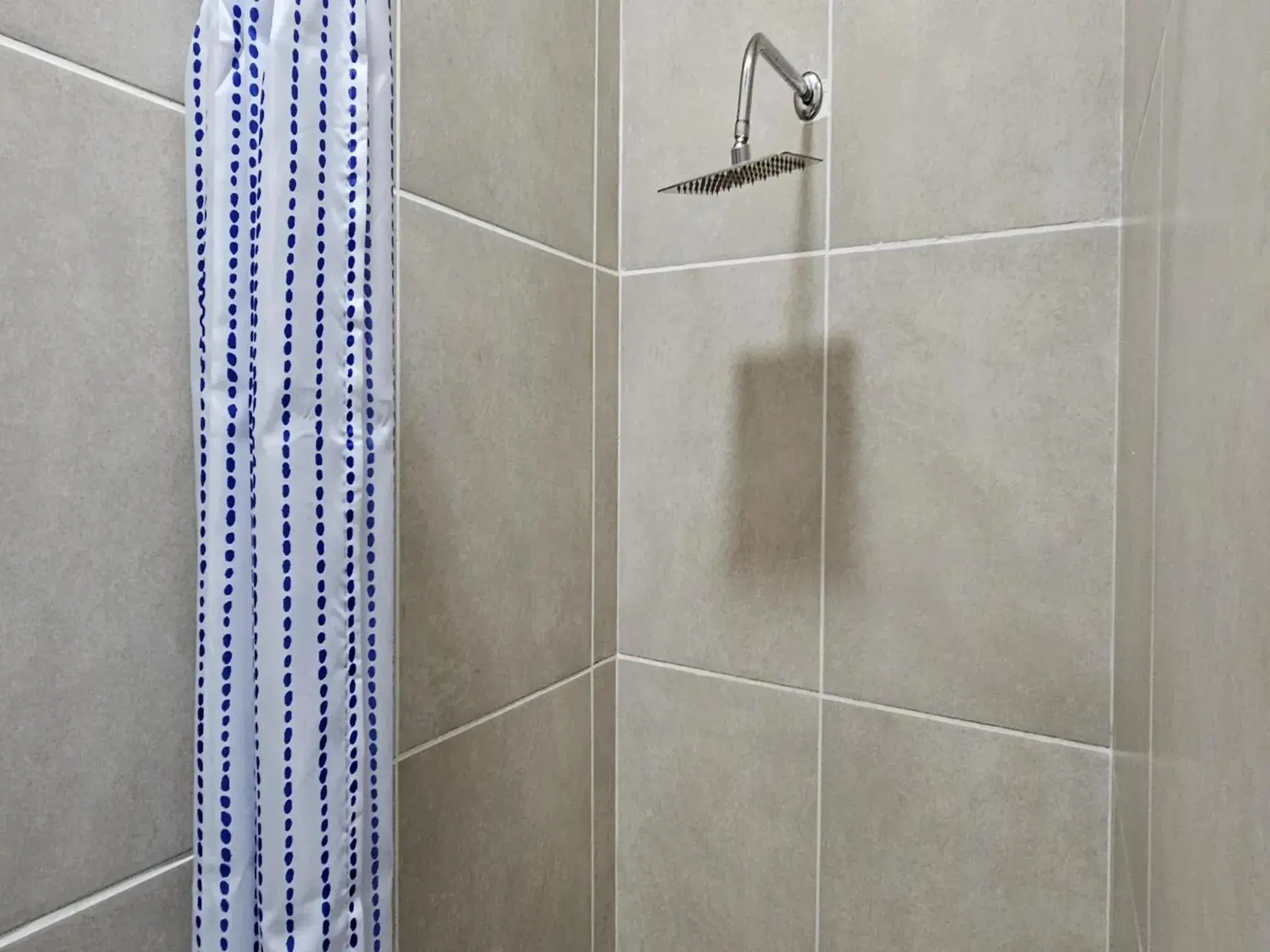 Family Room in Goshen Lodge Fitzroy Family Room in Goshen Lodge Fitzroy