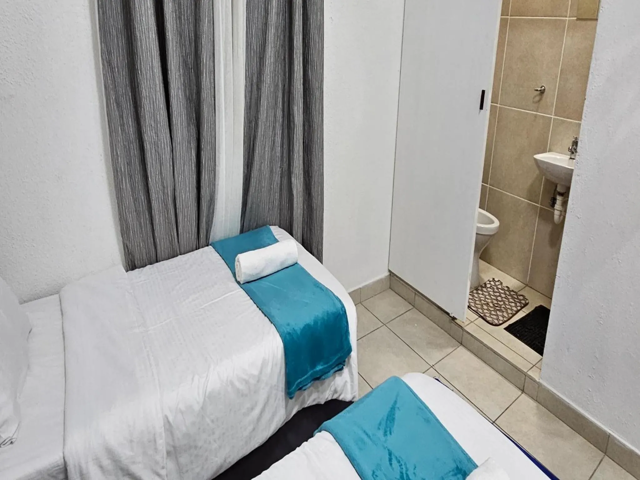 Bed in Goshen Lodge Fitzroy