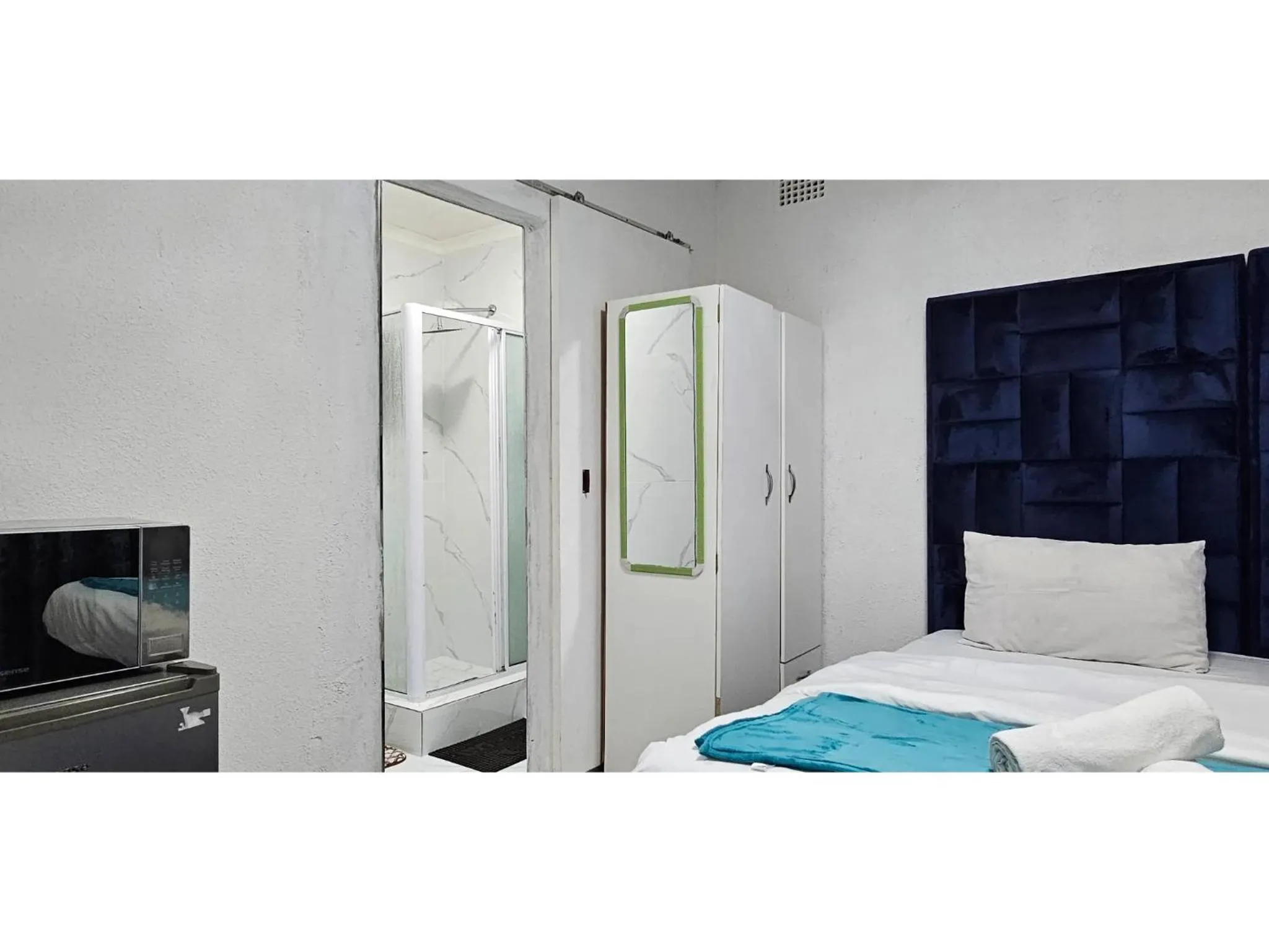 Bed in Goshen Lodge Fitzroy