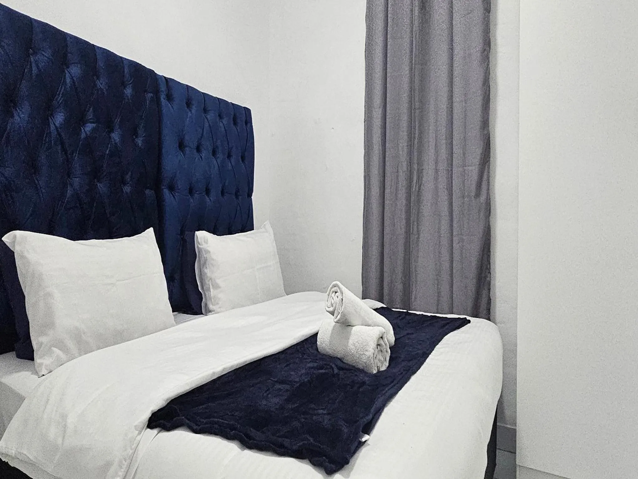 Bed in Goshen Lodge Fitzroy